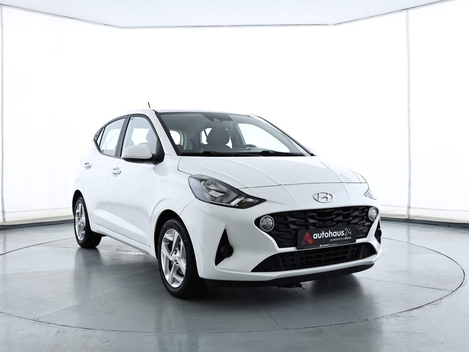 Hyundai i10 Limousine HYUNDAI i10 1.2 Trend AMT Schräghecklimousine #1