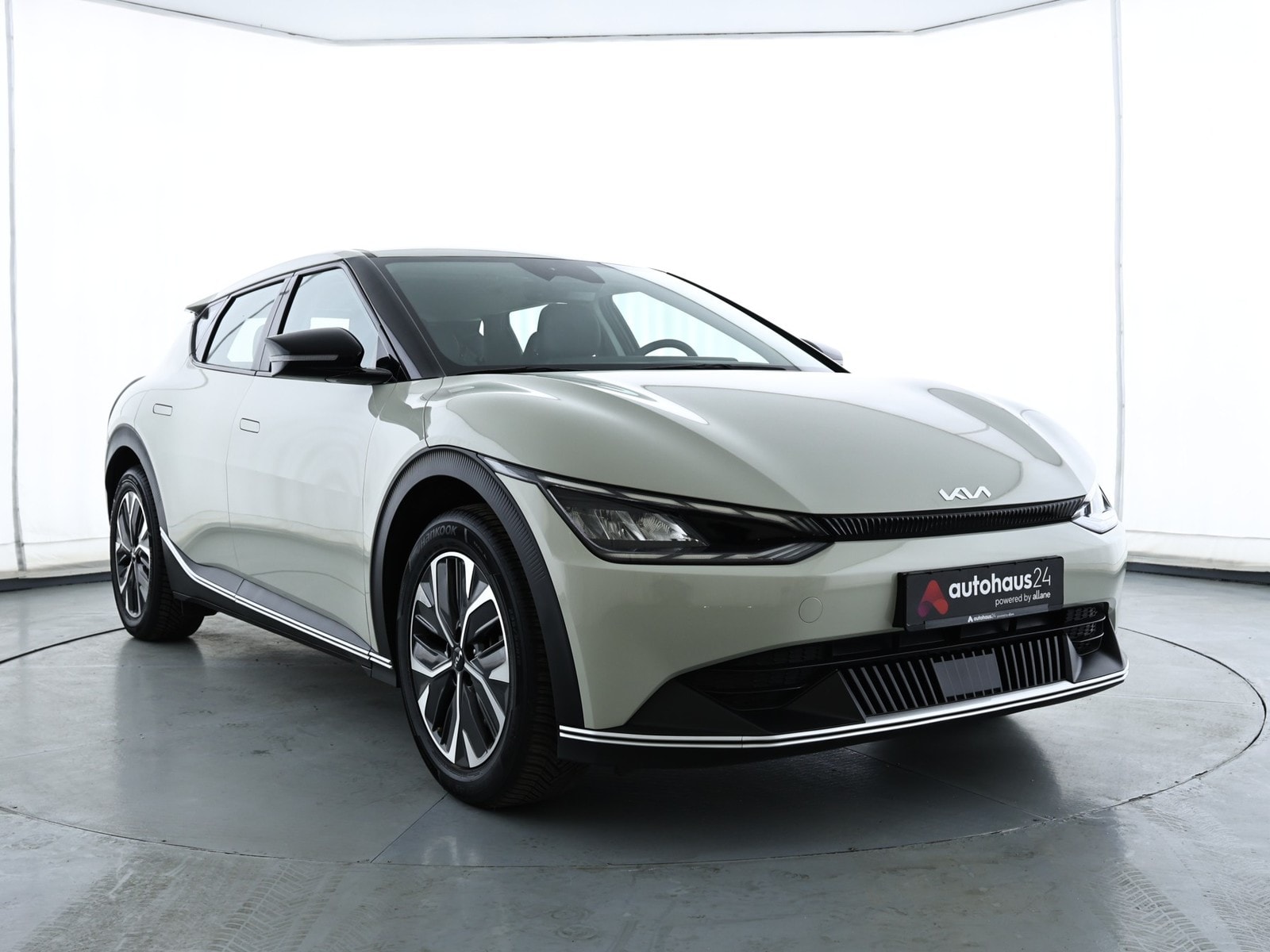 Kia EV6 SUV / Crossover / Geländewagen KIA EV6 58 kWh 125 kW Heckantrieb Sports Utility Vehicle #1