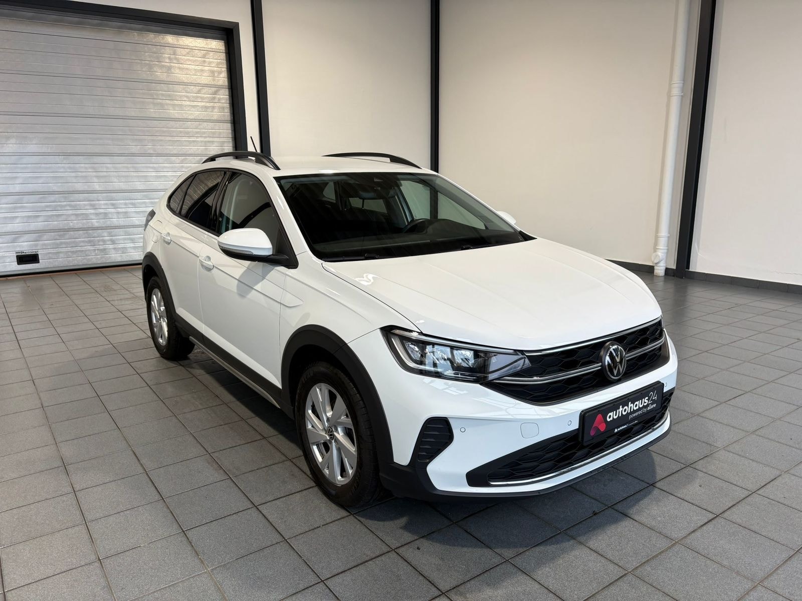 Volkswagen Taigo SUV / Crossover / Geländewagen VOLKSWAGEN Taigo 1.0 TSI OPF Life Sports Utility Vehicle #1