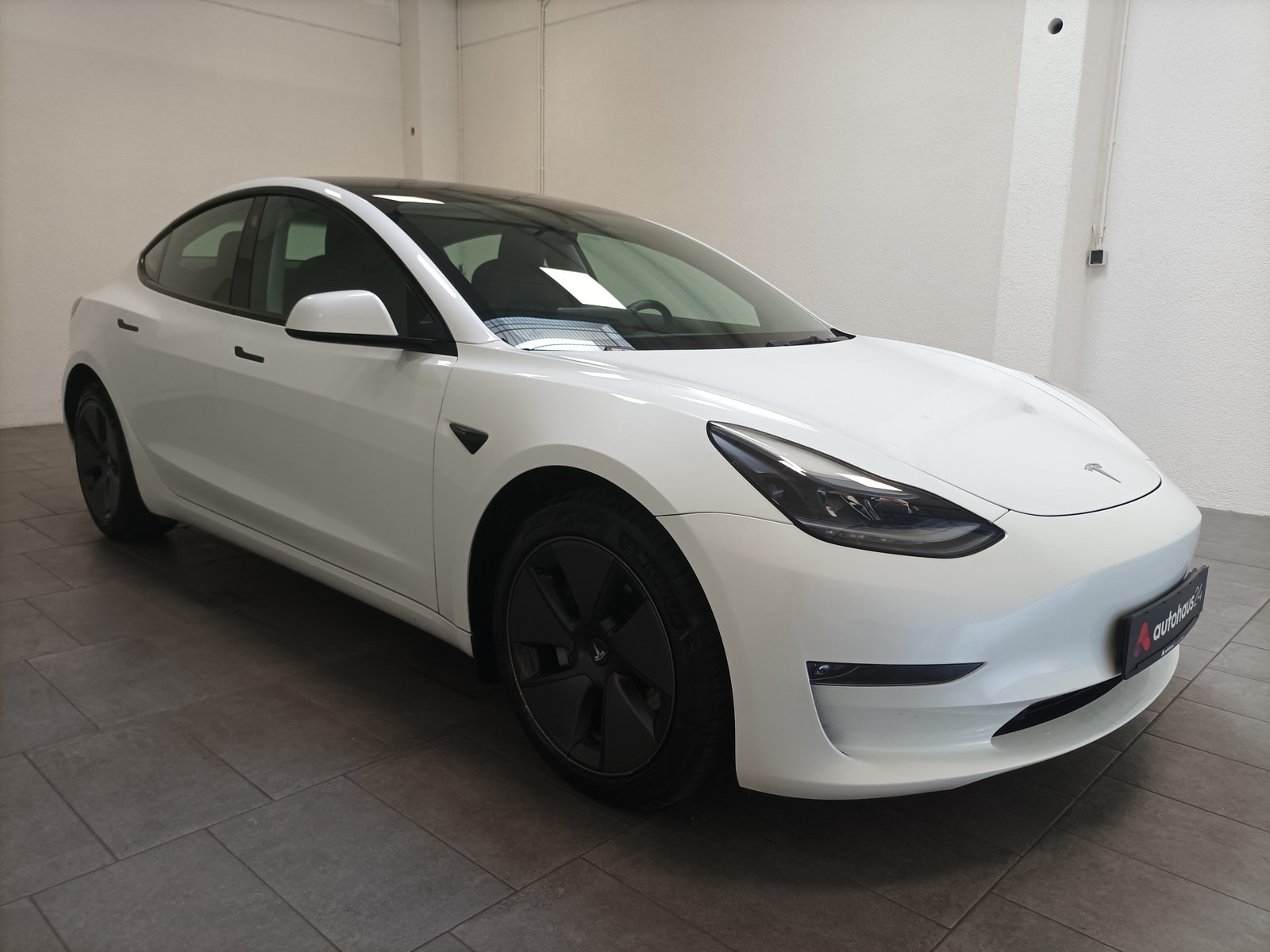 TESLA Model 3 Limousine TESLA Model 3 Allradantrieb mit Dualmotor Long Range Limousine #1