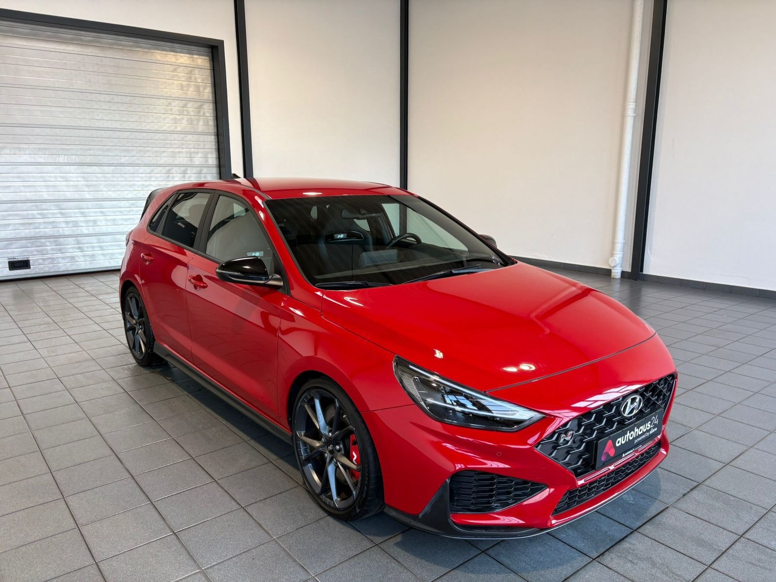 Hyundai i30 Limousine HYUNDAI i30 2.0 T-GDI N Performance Schräghecklimousine #1