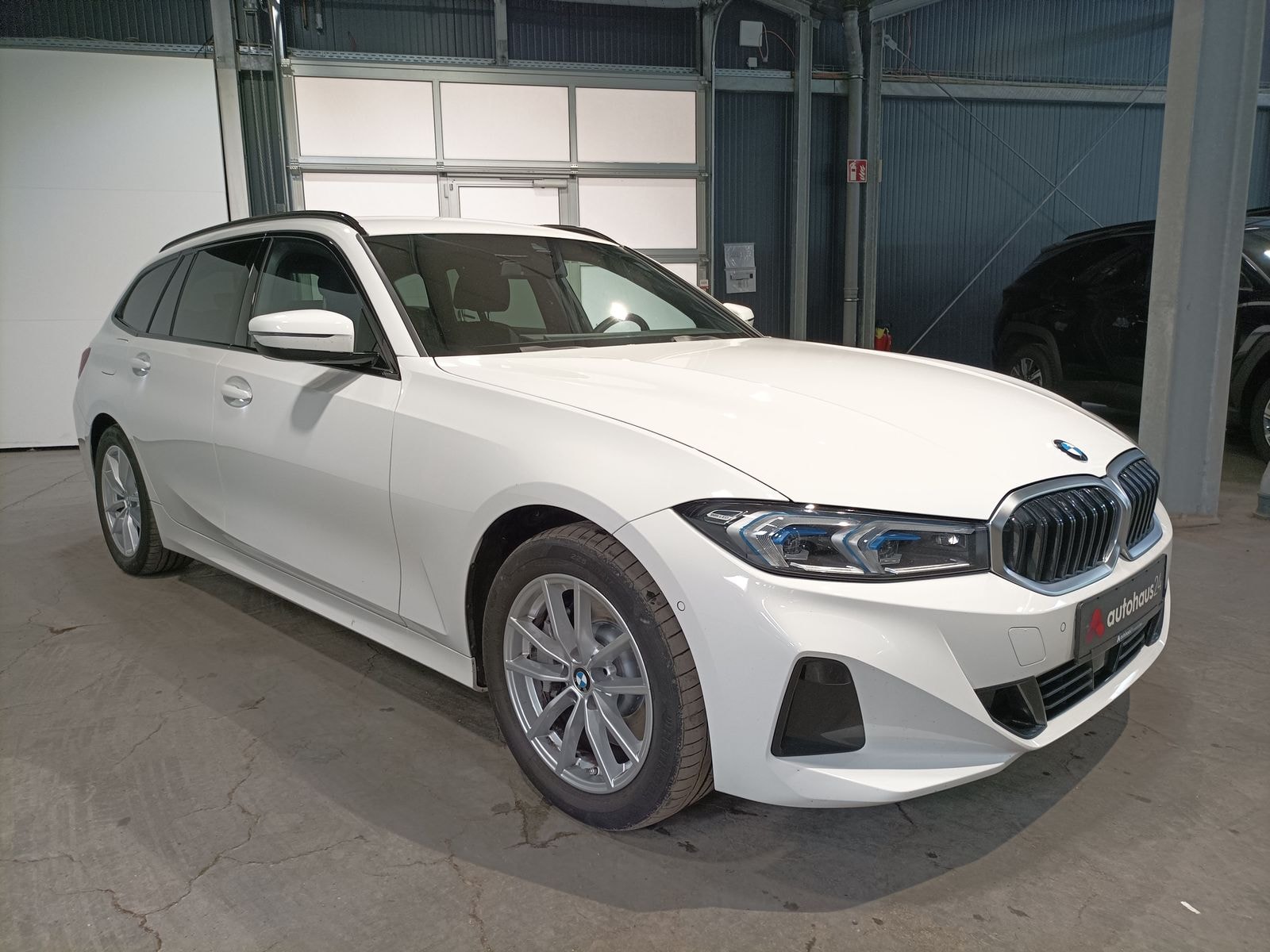 BMW 3er-Reihe Kombi BMW 3er-Reihe 330d xDrive Touring Automatic Kombi #1