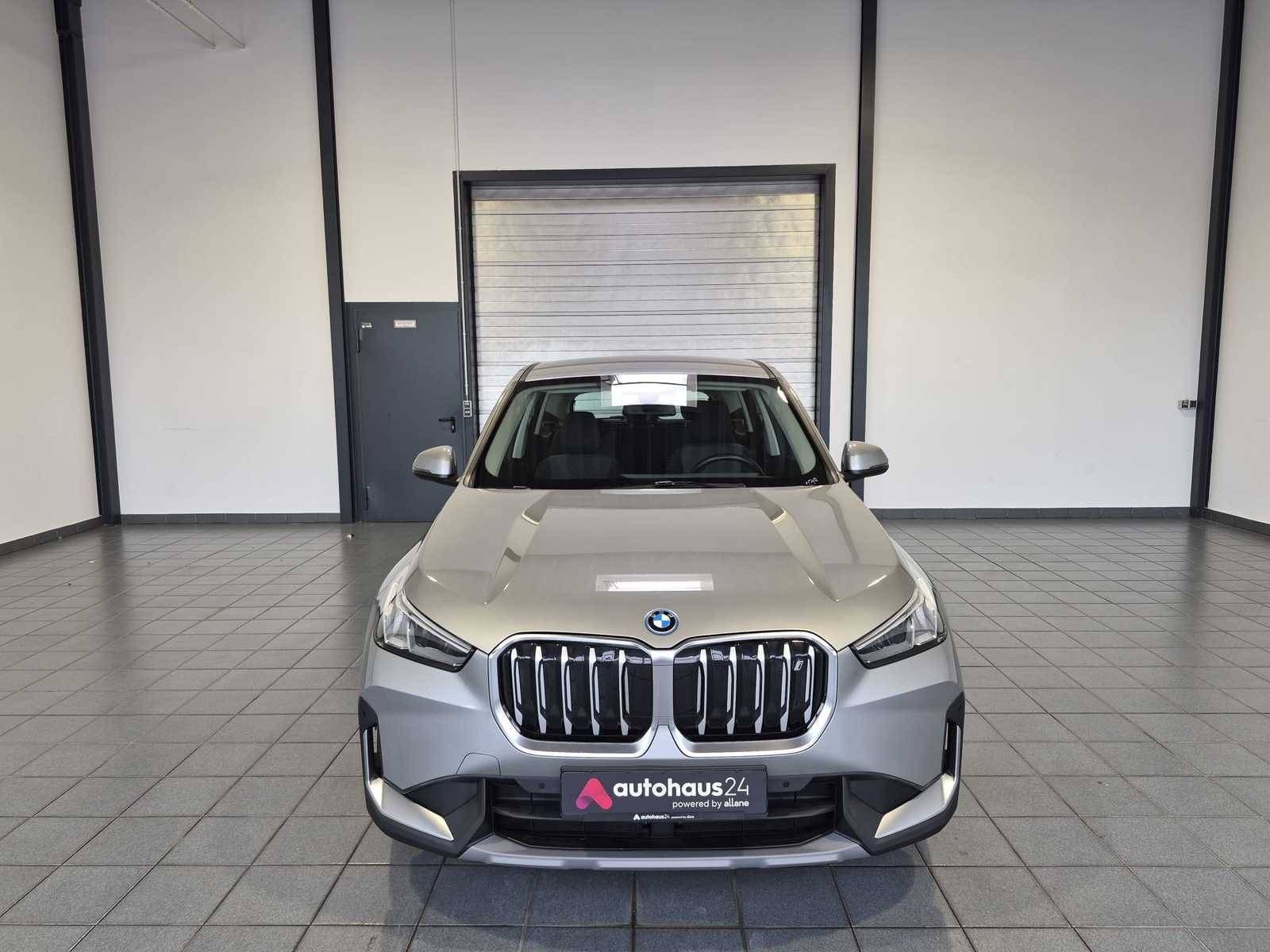 BMW iX1 SUV iX1 xDrive30 #2