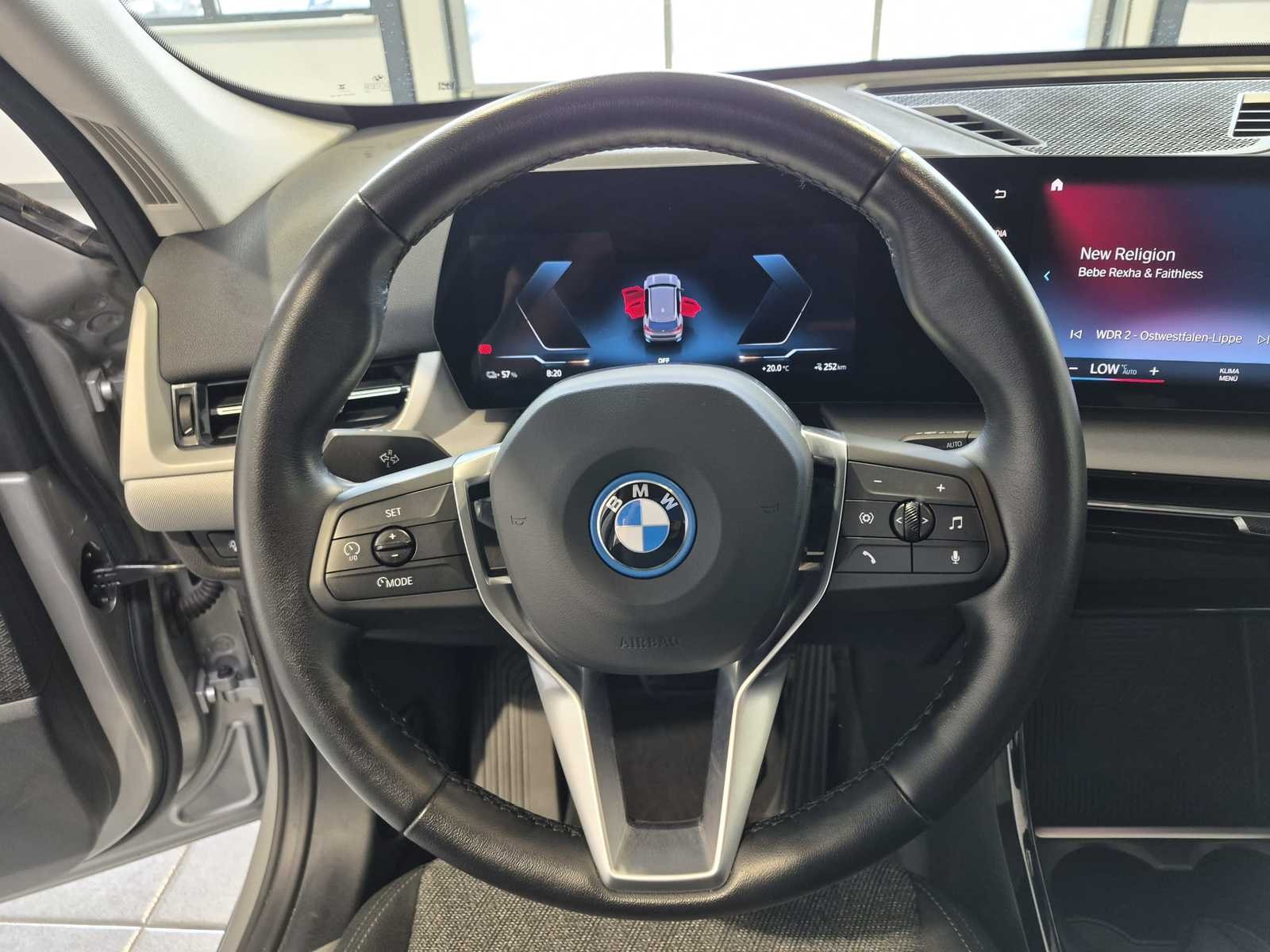 BMW iX1 SUV iX1 xDrive30 #10
