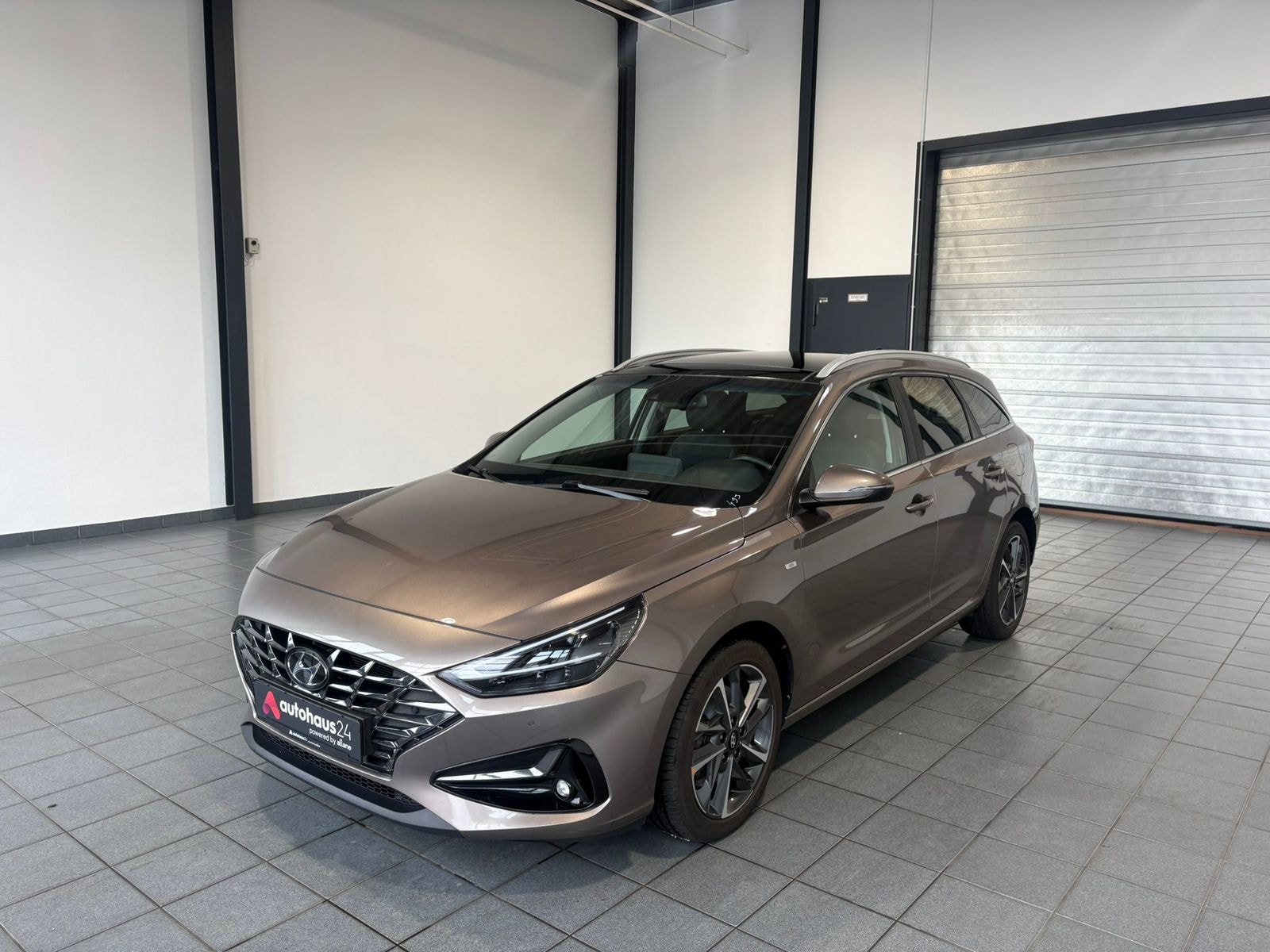 Hyundai i30 Kombi i30 1.5 T-GDI Prime Mild-Hybrid (EURO 6d)(OPF) #3