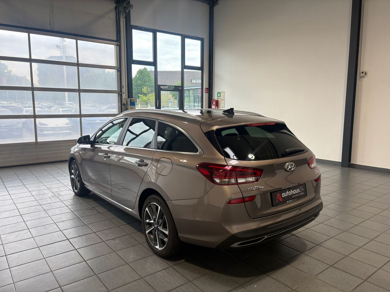 Hyundai i30 Kombi i30 1.5 T-GDI Prime Mild-Hybrid (EURO 6d)(OPF) #4