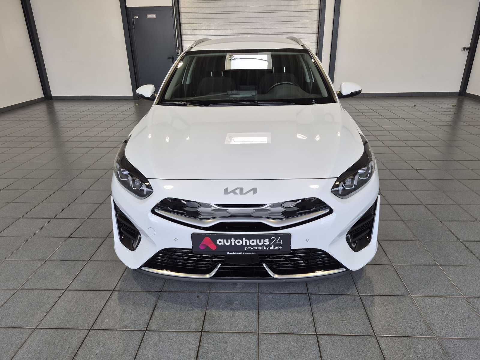 Kia Ceed Sportswagon Kombi Ceed 1.6 Plug-in Hybrid Spirit (EURO 6d) #2
