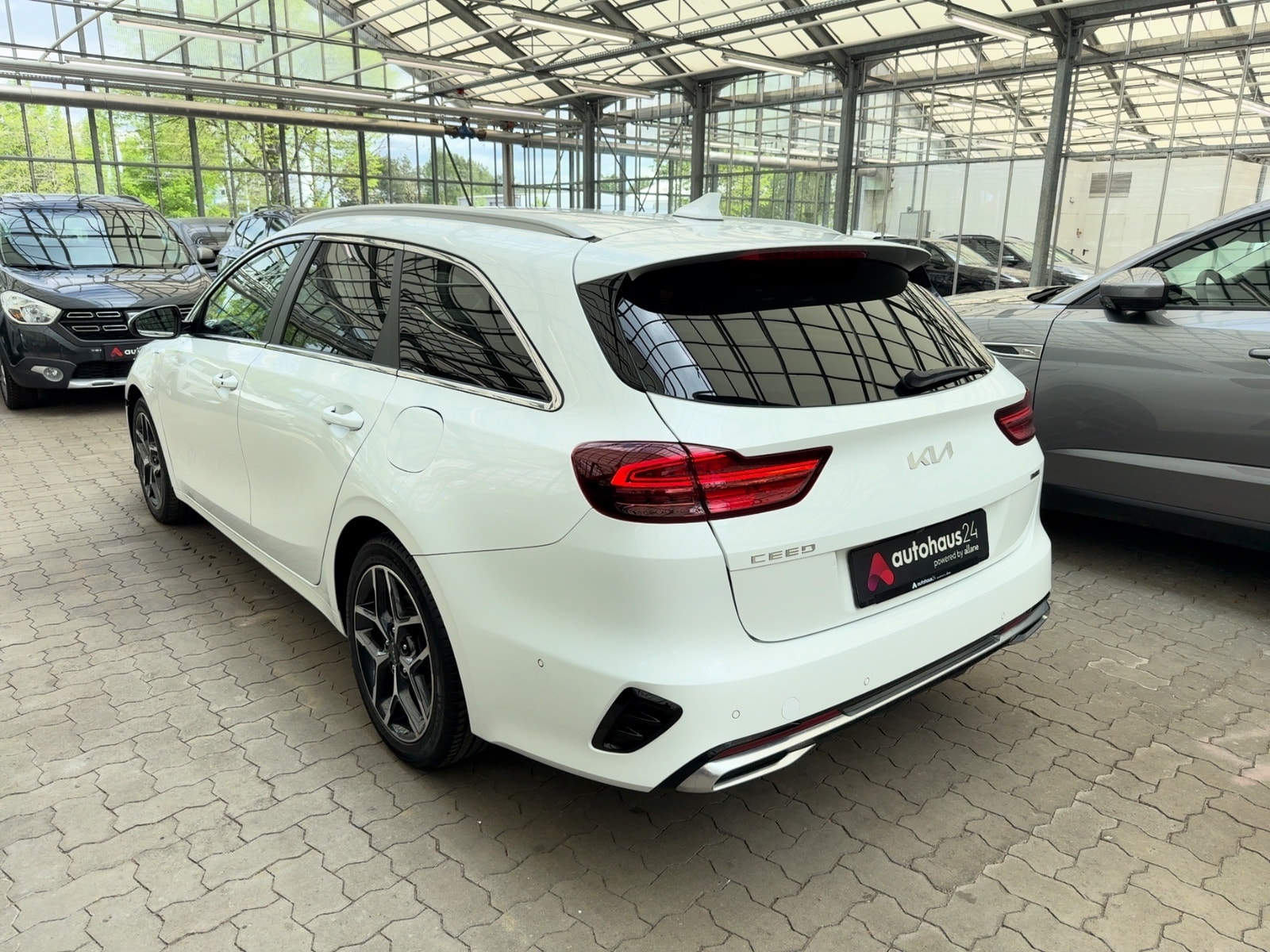 Kia Ceed Sportswagon Kombi Ceed 1.6 Plug-in Hybrid Platinum Edition (EURO 6d) #4