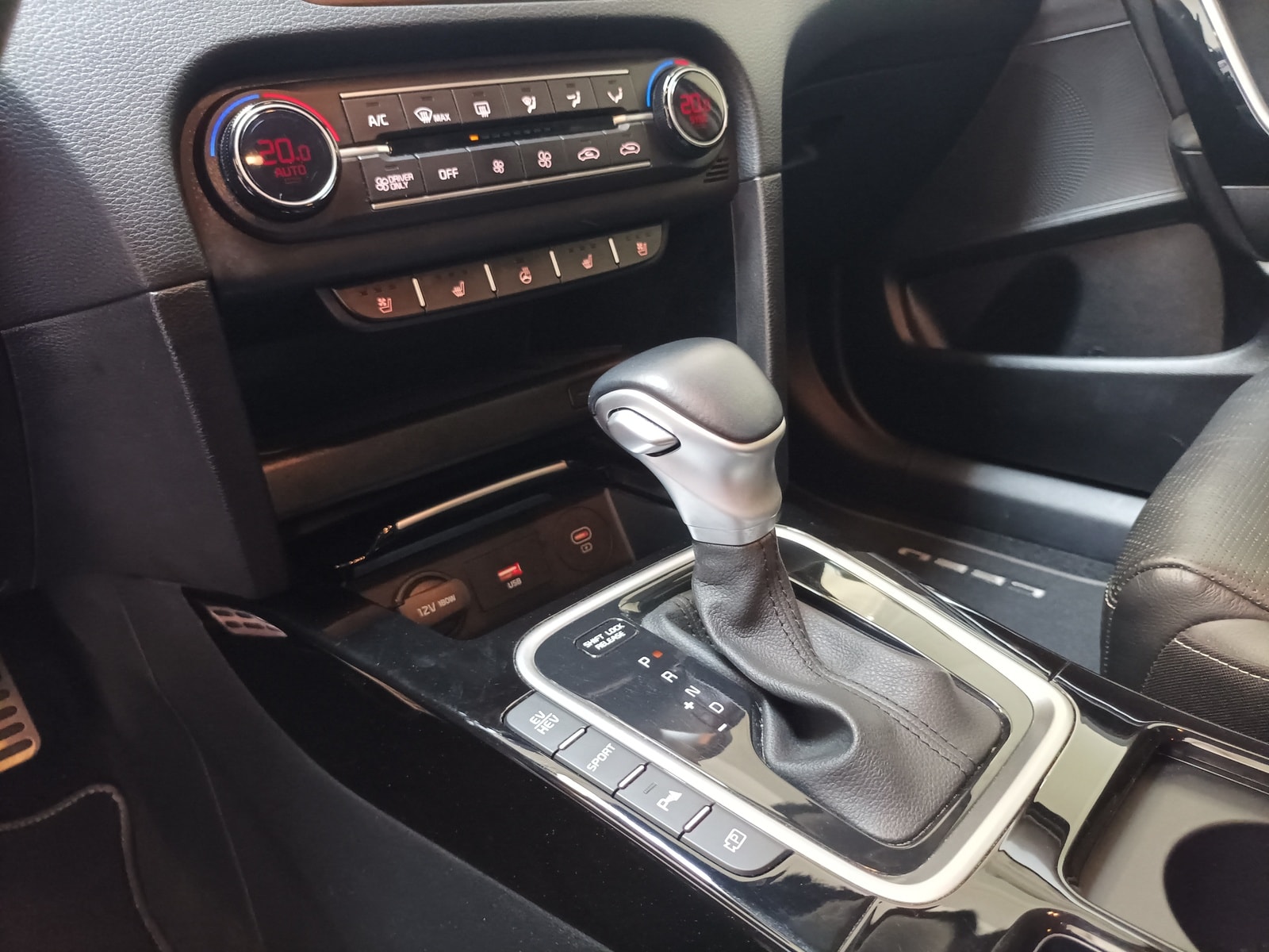 Kia Ceed Sportswagon Kombi Ceed 1.6 Plug-in Hybrid Platinum Edition (EURO 6d) #12