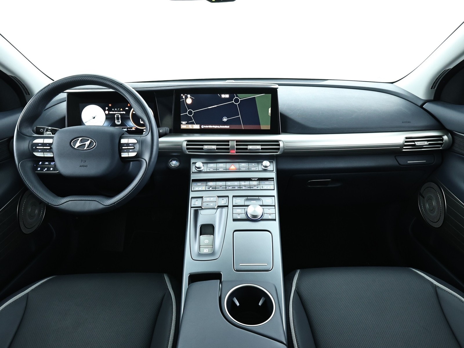 Hyundai Nexo SUV Nexo #9