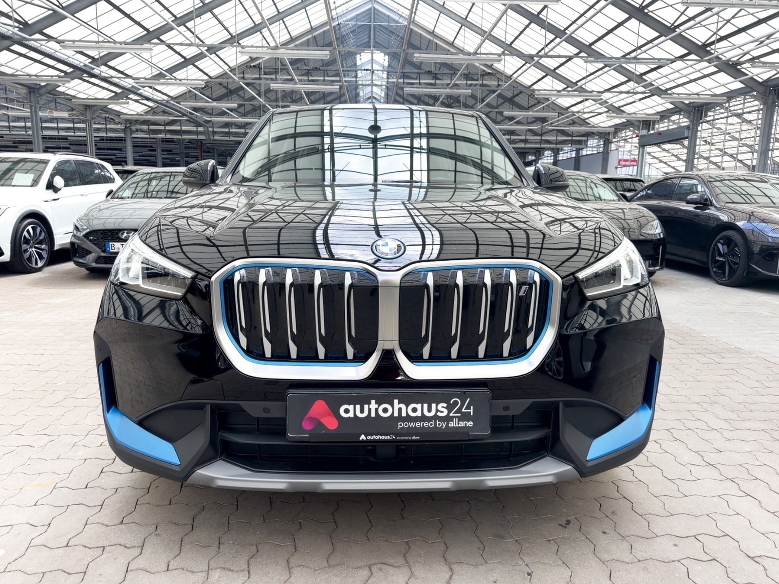 BMW iX1 SUV iX1 xDrive30 #2
