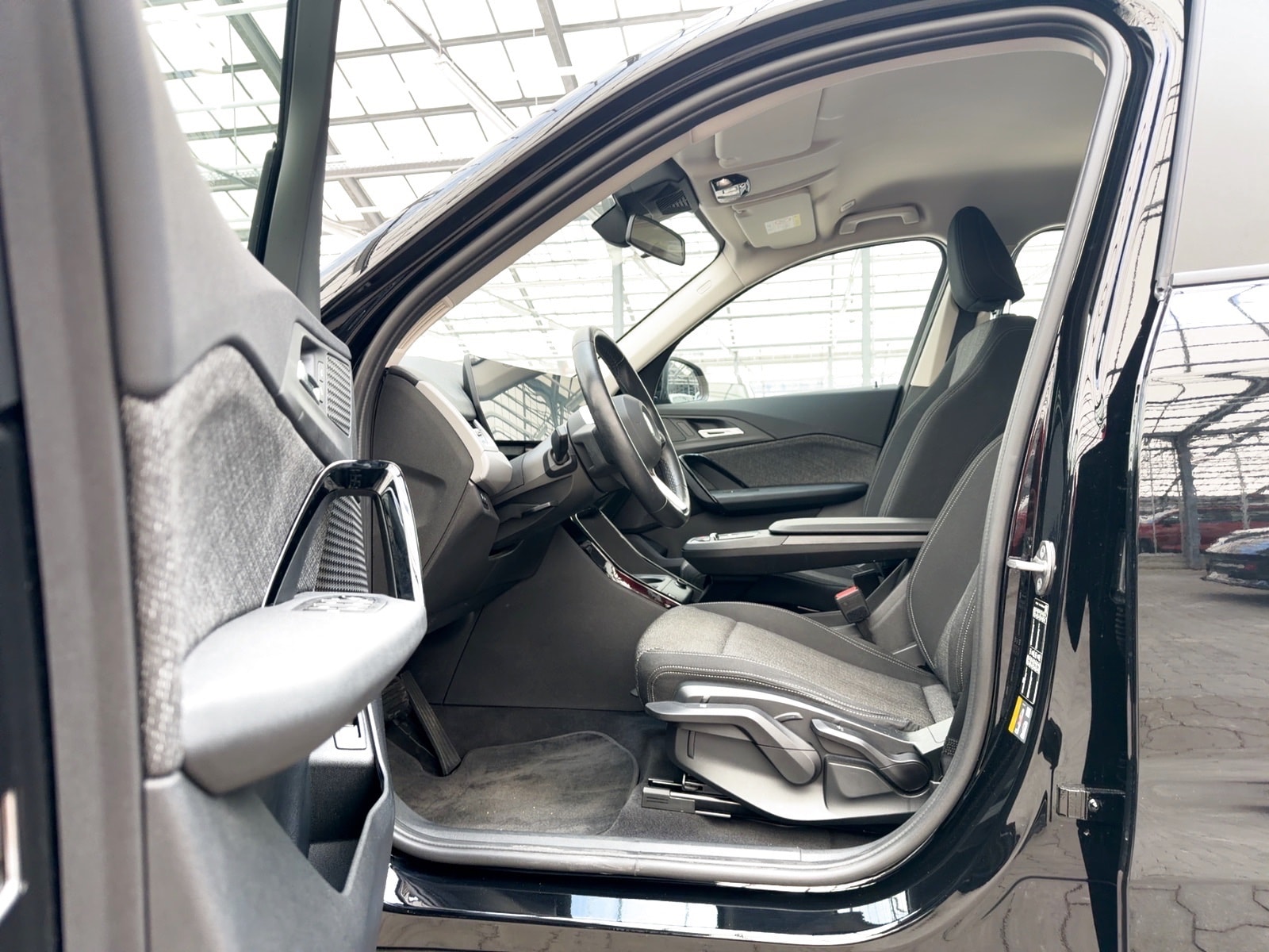 BMW iX1 SUV iX1 xDrive30 #8