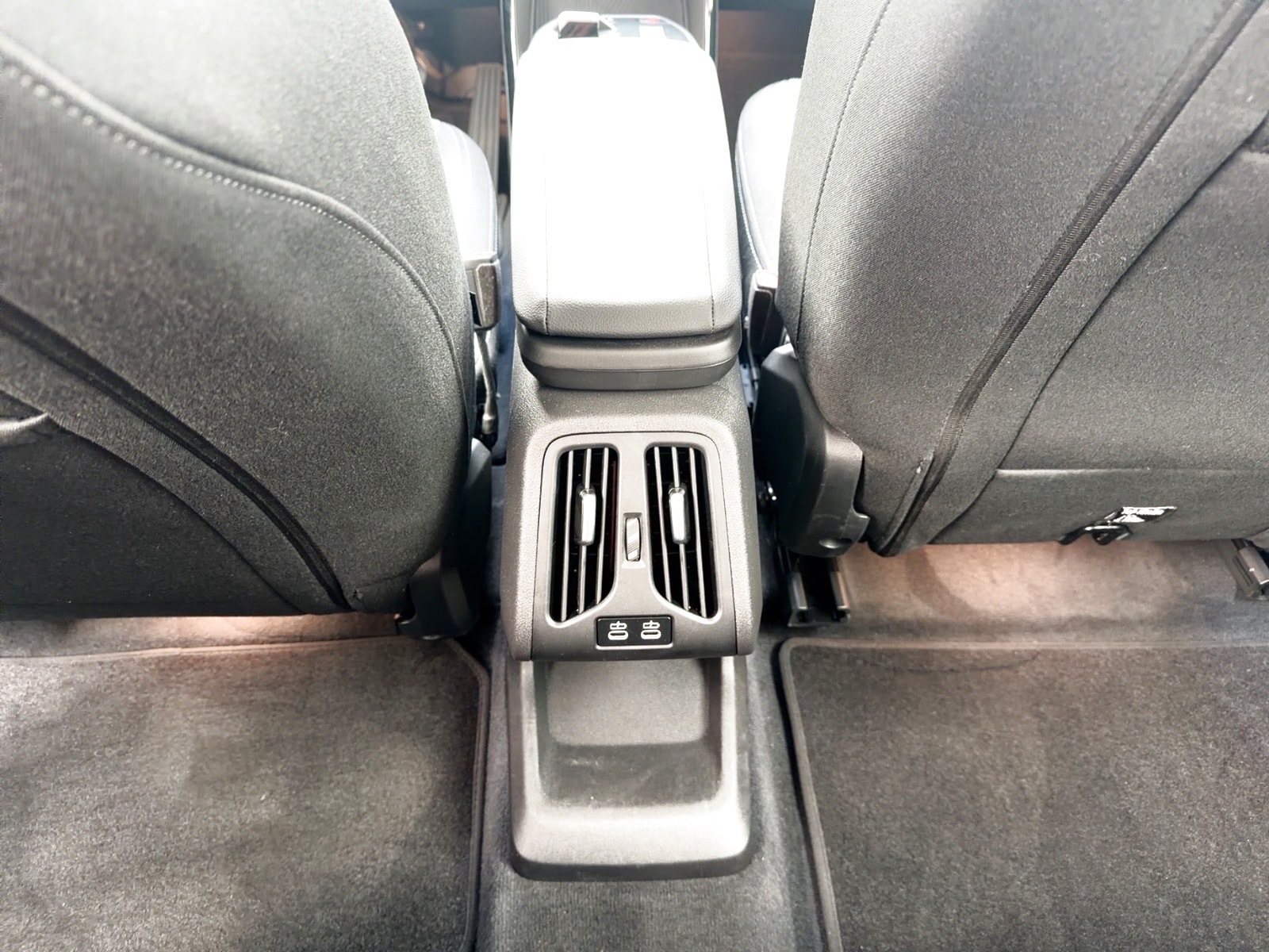 BMW iX1 SUV iX1 xDrive30 #14