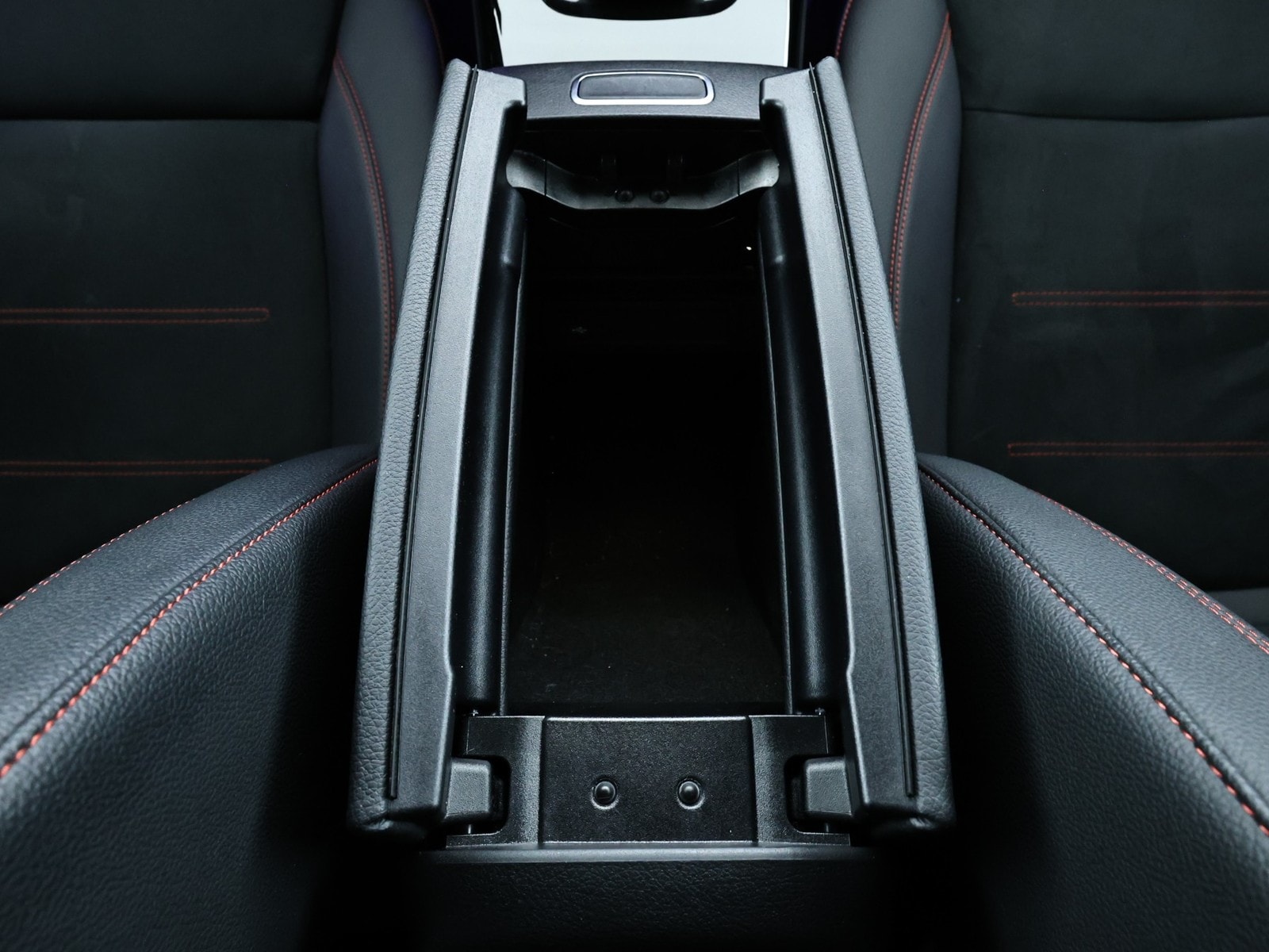 Mercedes Benz CLA-Klasse Limousine CLA 180 AMG Line Edition 2022 #14