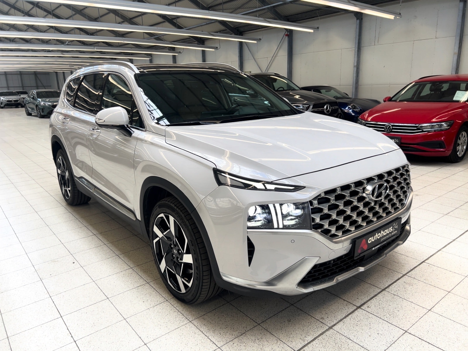 Hyundai Santa Fe SUV / Crossover / Geländewagen HYUNDAI Santa Fe 2.2 CRDi Prime 4WD DCT Sports Utility Vehicle #1