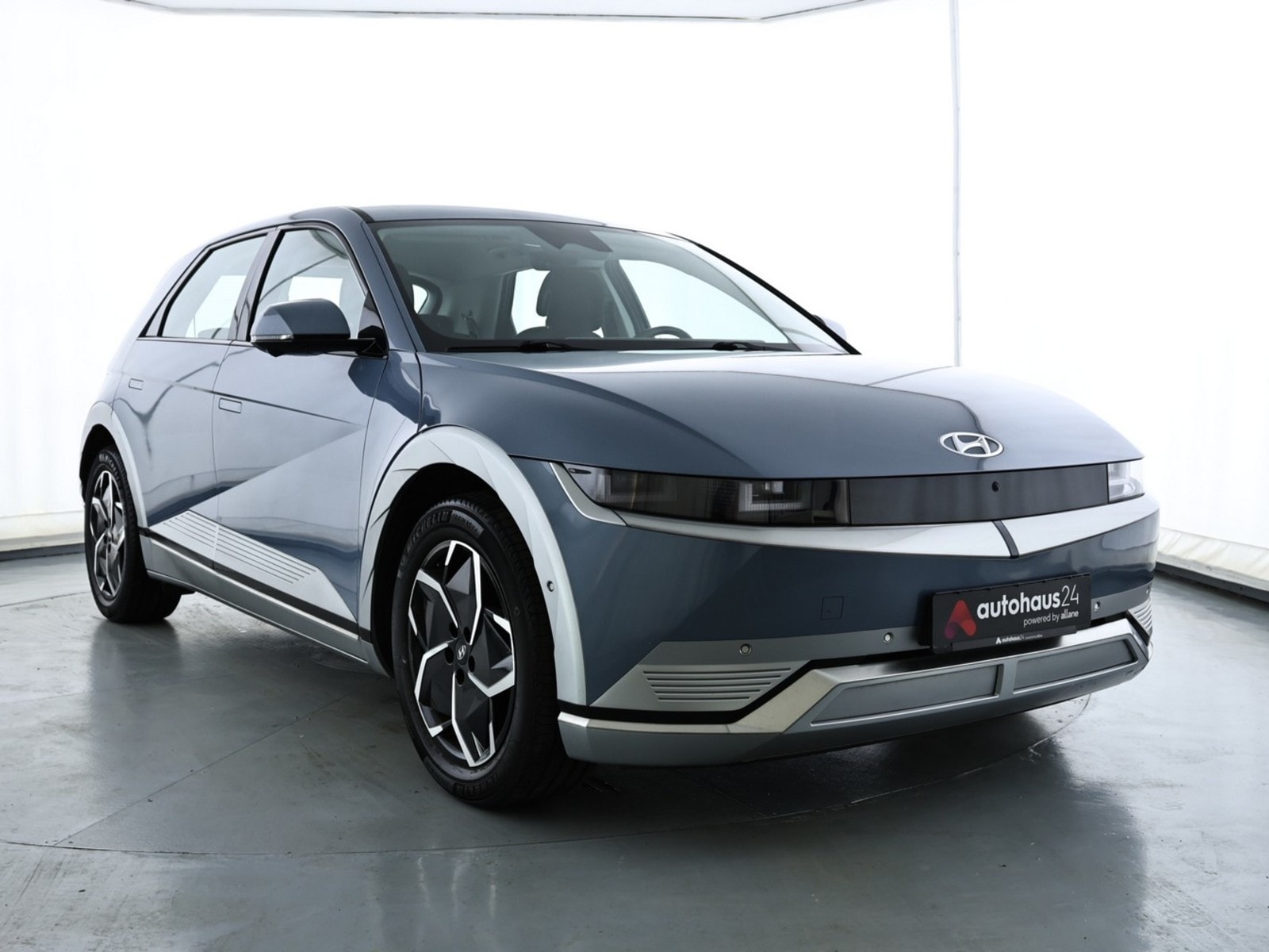Hyundai IONIQ 5 Limousine HYUNDAI IONIQ 5 58 kWh Heckantrieb Sports Utility Vehicle #1