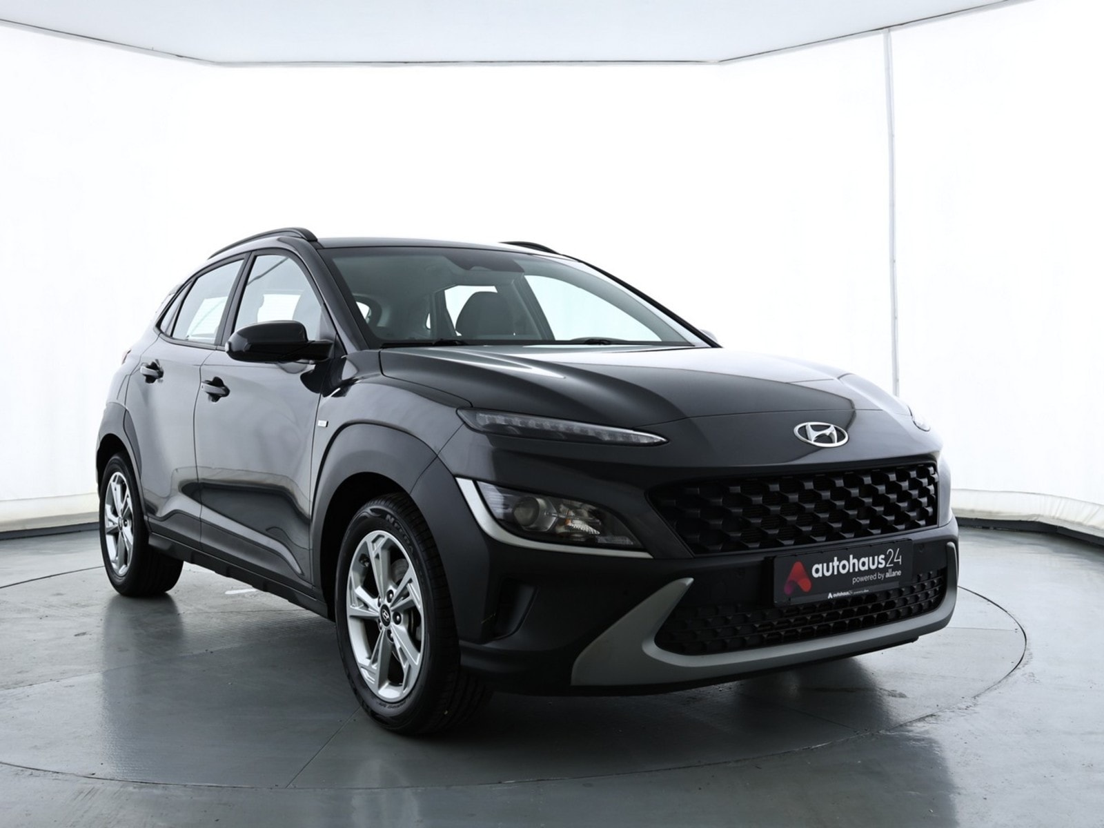 Hyundai Kona SUV / Crossover / Geländewagen HYUNDAI Kona 1.0 T-GDI 48V-Hybrid Trend iMT Sports Utility Vehicle #1