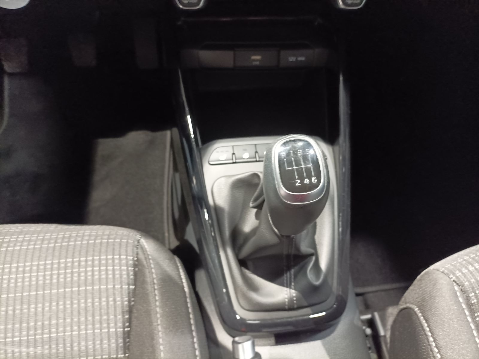 Kia Stonic SUV Stonic 1.0 T-GDI Vision #12
