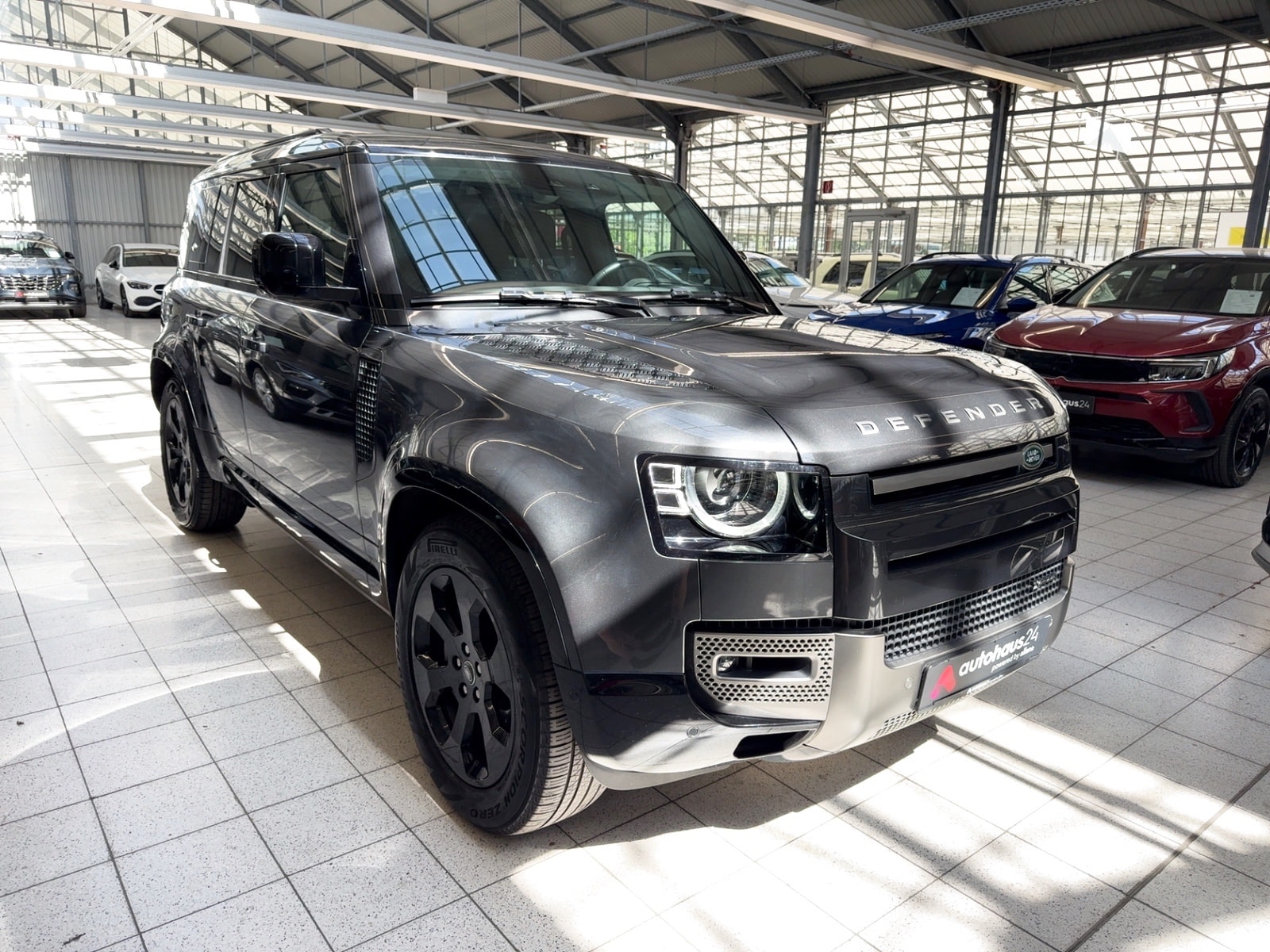 Land Rover Defender SUV / Crossover / Geländewagen LAND ROVER Defender 3.0 P400 MHEV X-Dynamic HSE 110 Sports Utility Vehicle #1