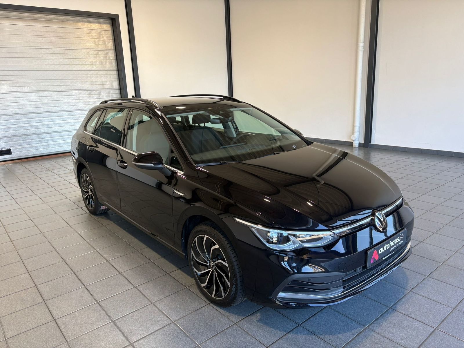 Volkswagen Golf Kombi VOLKSWAGEN Golf 2.0 TDI SCR DSG Style Variant Kombi #1