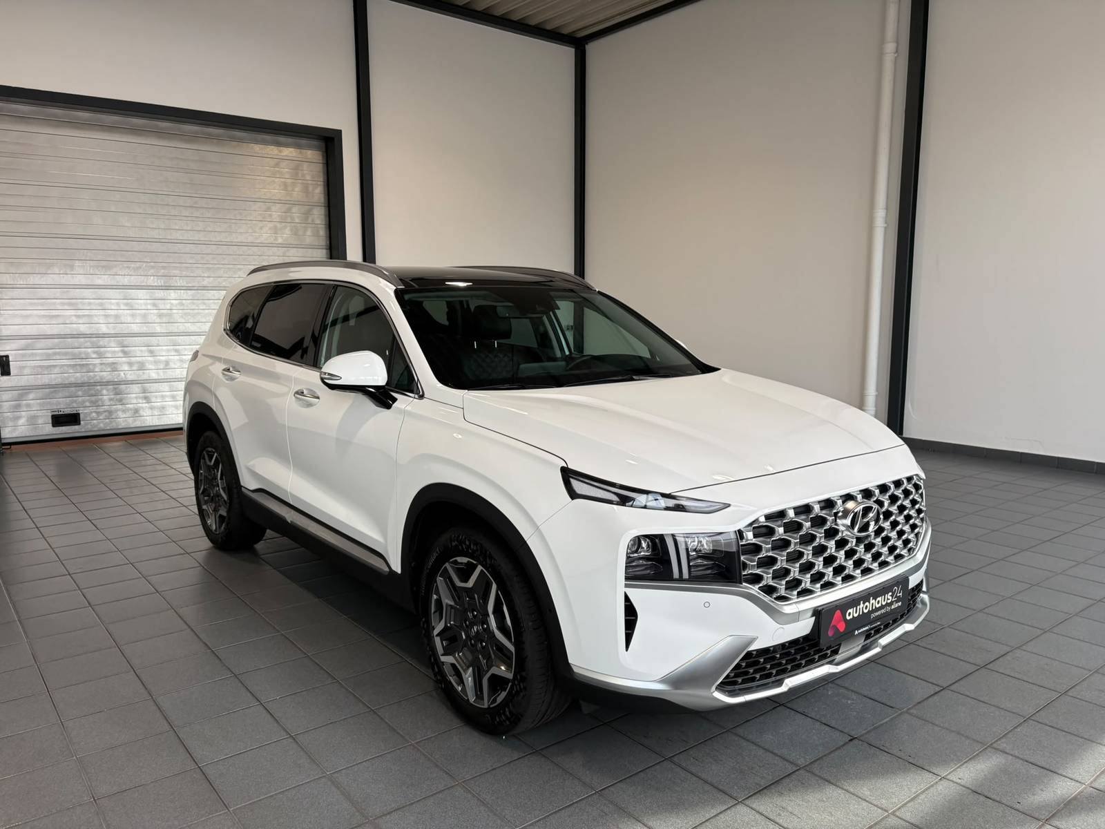 Hyundai Santa Fe SUV / Crossover / Geländewagen HYUNDAI Santa Fe 1.6 T-GDI Hybrid Prime 4WD Auto Sports Utility Vehicle #1
