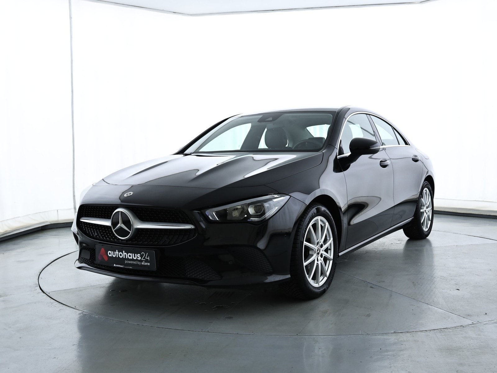 Mercedes Benz CLA-Klasse Limousine CLA 180 #3