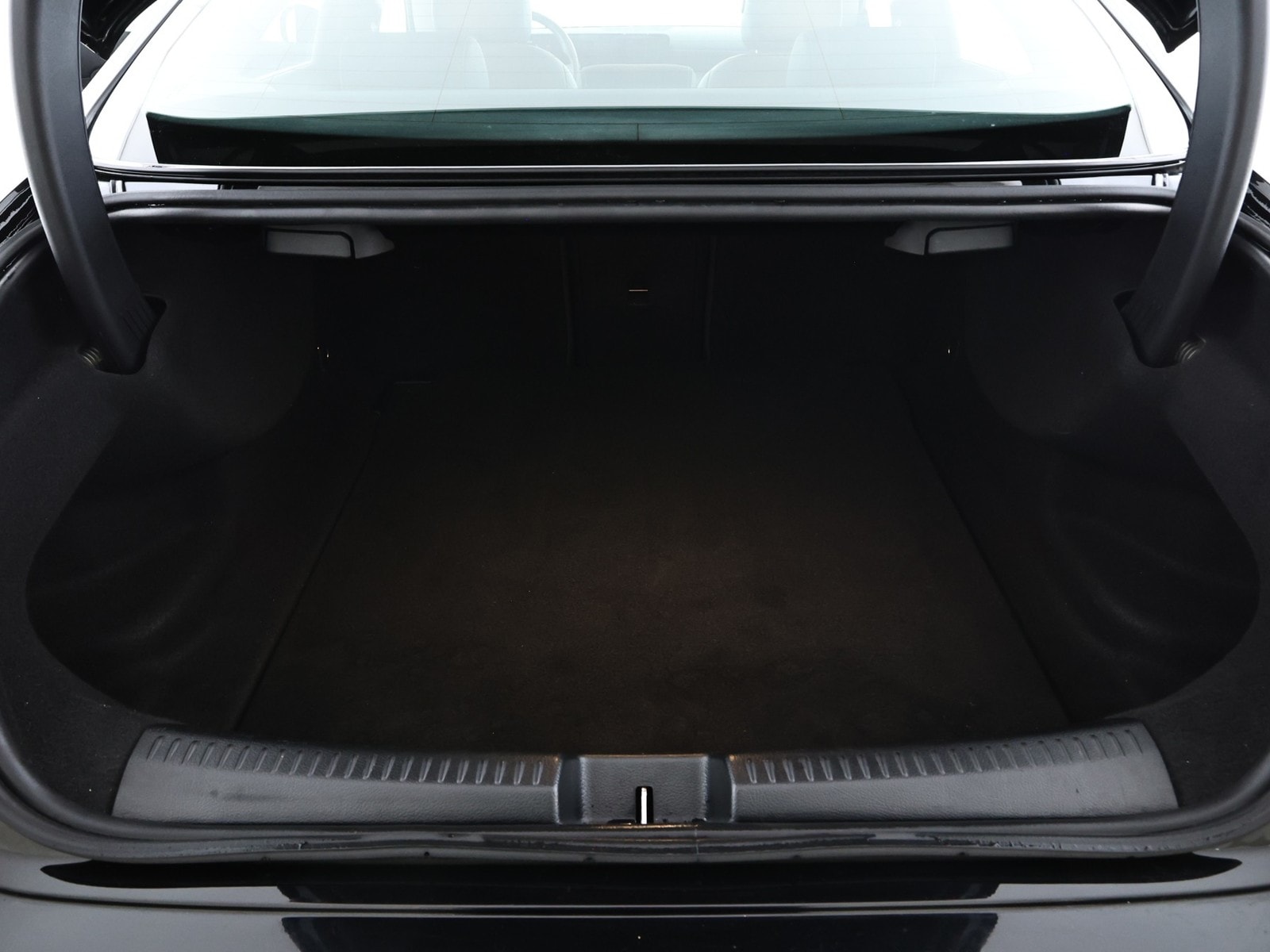 Mercedes Benz CLA-Klasse Limousine CLA 180 #6