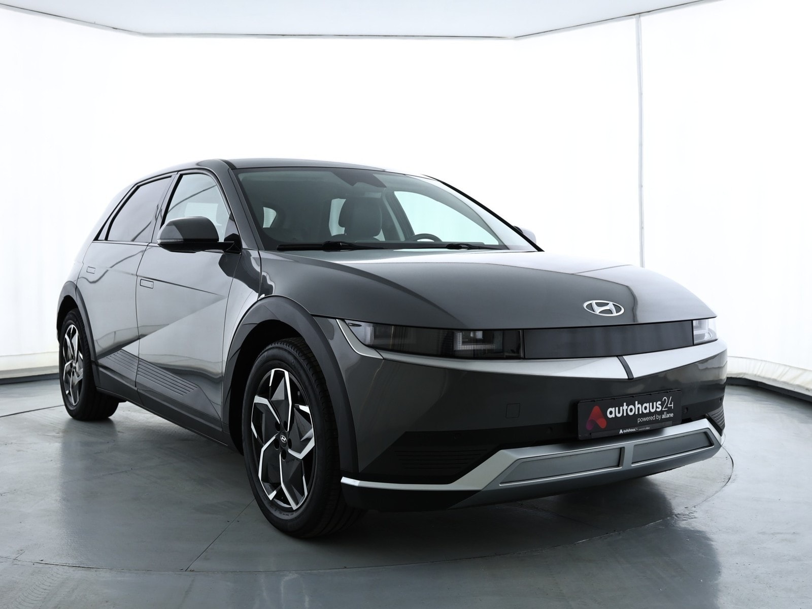 Hyundai IONIQ 5 Limousine HYUNDAI IONIQ 5 58 kWh Heckantrieb Sports Utility Vehicle #1