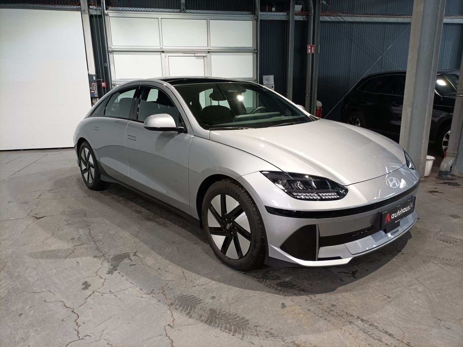 Hyundai IONIQ 6 Limousine HYUNDAI IONIQ 6 53kWh 111kW Limousine #1