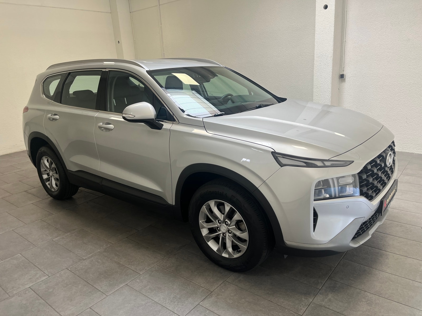 Hyundai Santa Fe SUV / Crossover / Geländewagen HYUNDAI Santa Fe 2.2 CRDi Select 4WD DCT Sports Utility Vehicle #1