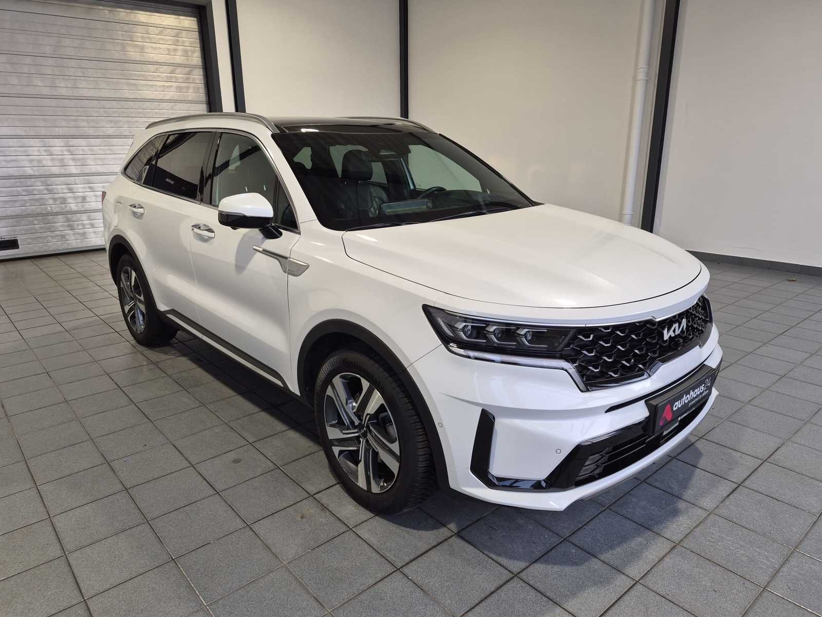 Kia Sorento SUV / Crossover / Geländewagen KIA Sorento 1.6 T-GDI Plug-in Hybrid AWD Platinum At Sports Utility Vehicle #1