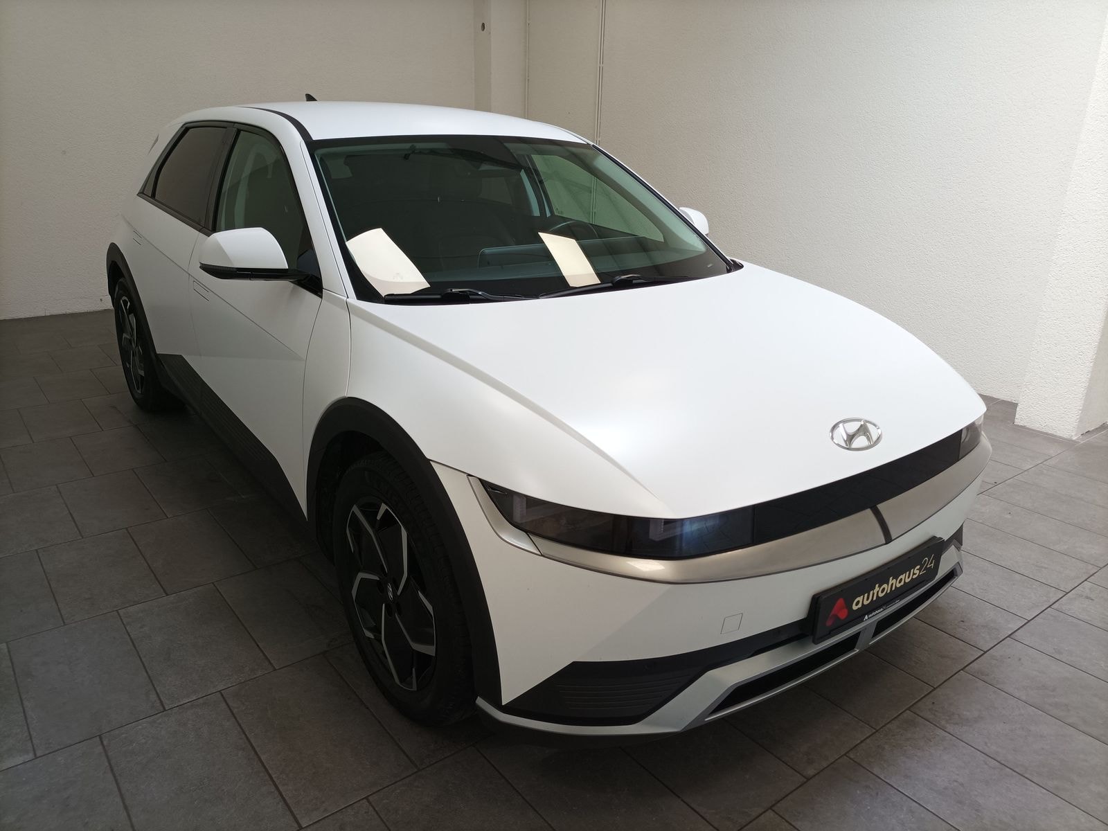 Hyundai IONIQ 5 Limousine HYUNDAI IONIQ 5 77,4 kWh Heckantrieb Sports Utility Vehicle #1