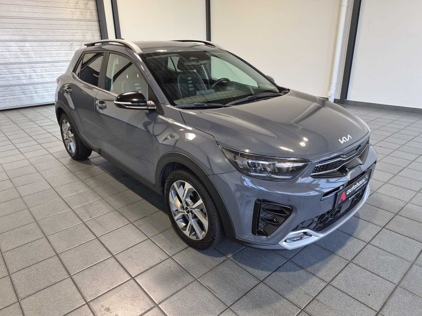 Kia Stonic SUV / Crossover / Geländewagen KIA Stonic 1.0 T-GDI 120 GT-Line DCT7 Sports Utility Vehicle #1