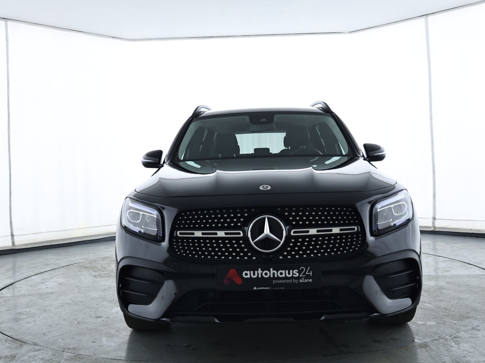 Mercedes Benz GLB-Klasse SUV GLB 180 AMG Line #2