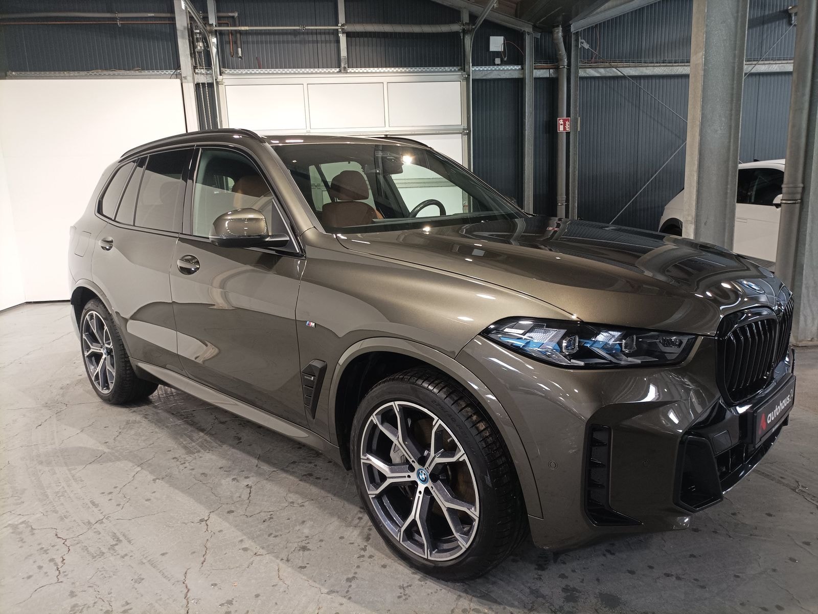 BMW X5 SUV / Crossover / Geländewagen BMW X5 xDrive50e Sports Utility Vehicle #1