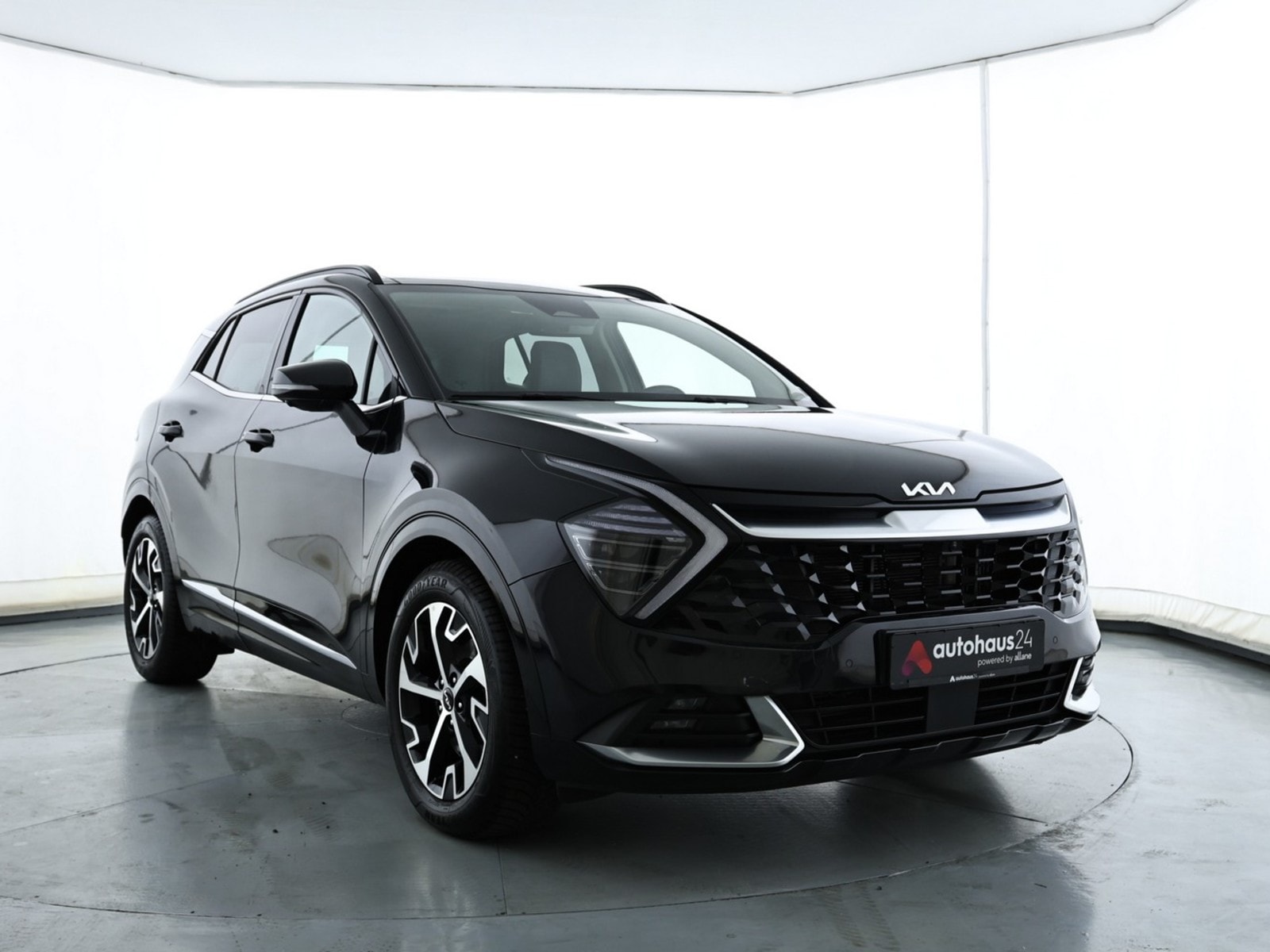 Kia Sportage SUV / Crossover / Geländewagen KIA Sportage 1.6 T-GDI EcoDynamics+ 132kW Spirit DCT Sports Utility Vehicle #1
