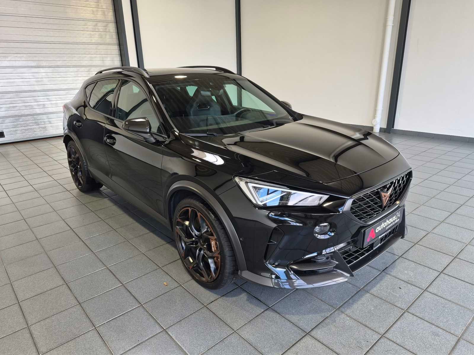 CUPRA Formentor SUV / Crossover / Geländewagen CUPRA Formentor 2.5 TSI 287kW VZ5 4Drive DSG Sports Utility Vehicle #1