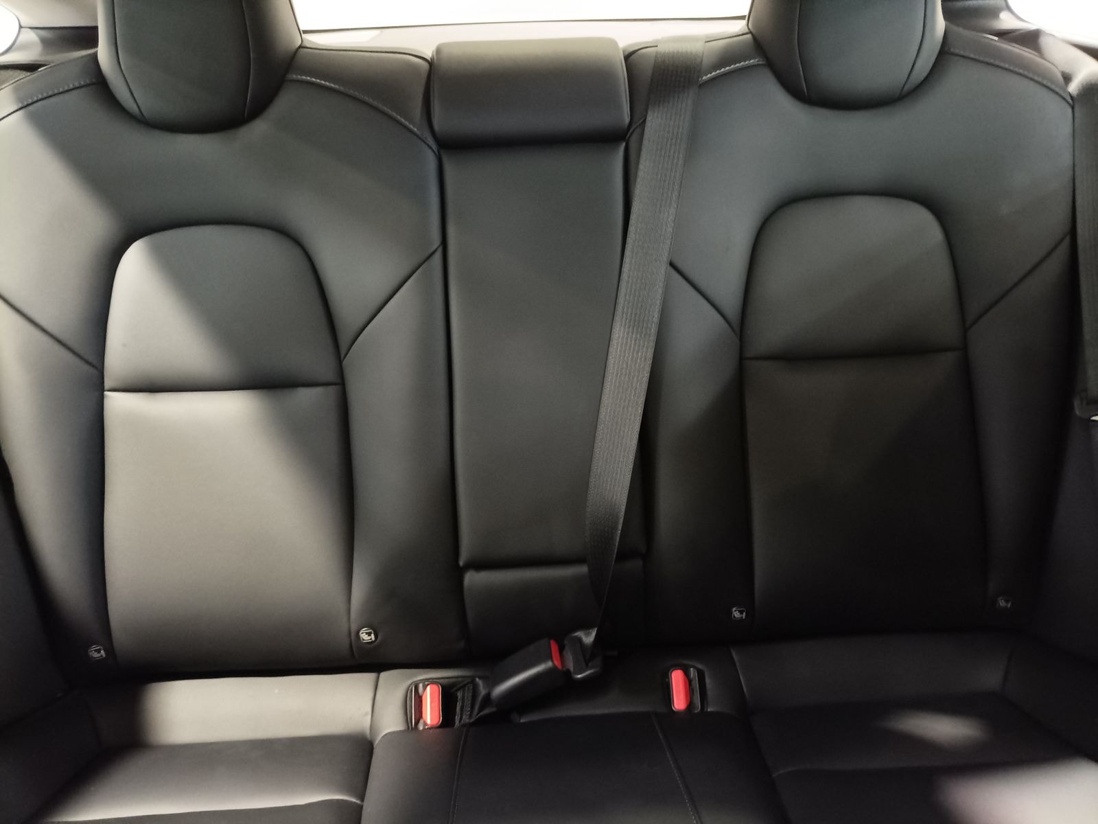 TESLA Model 3 Limousine TESLA Model 3 Allradantrieb mit Dualmotor Long Range Limousine #1