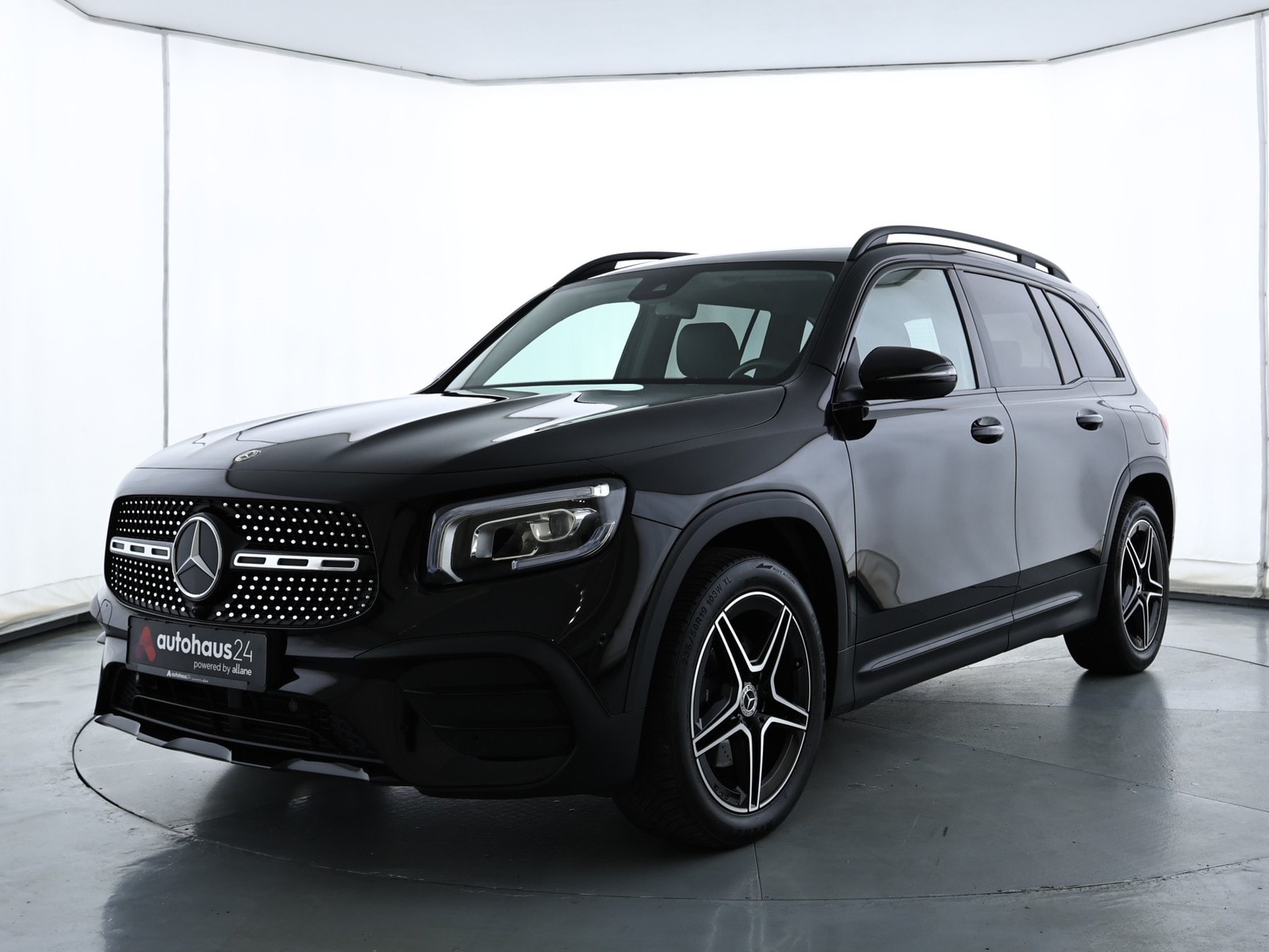Mercedes Benz GLB-Klasse SUV GLB 180 AMG Line Edition 2022 #3