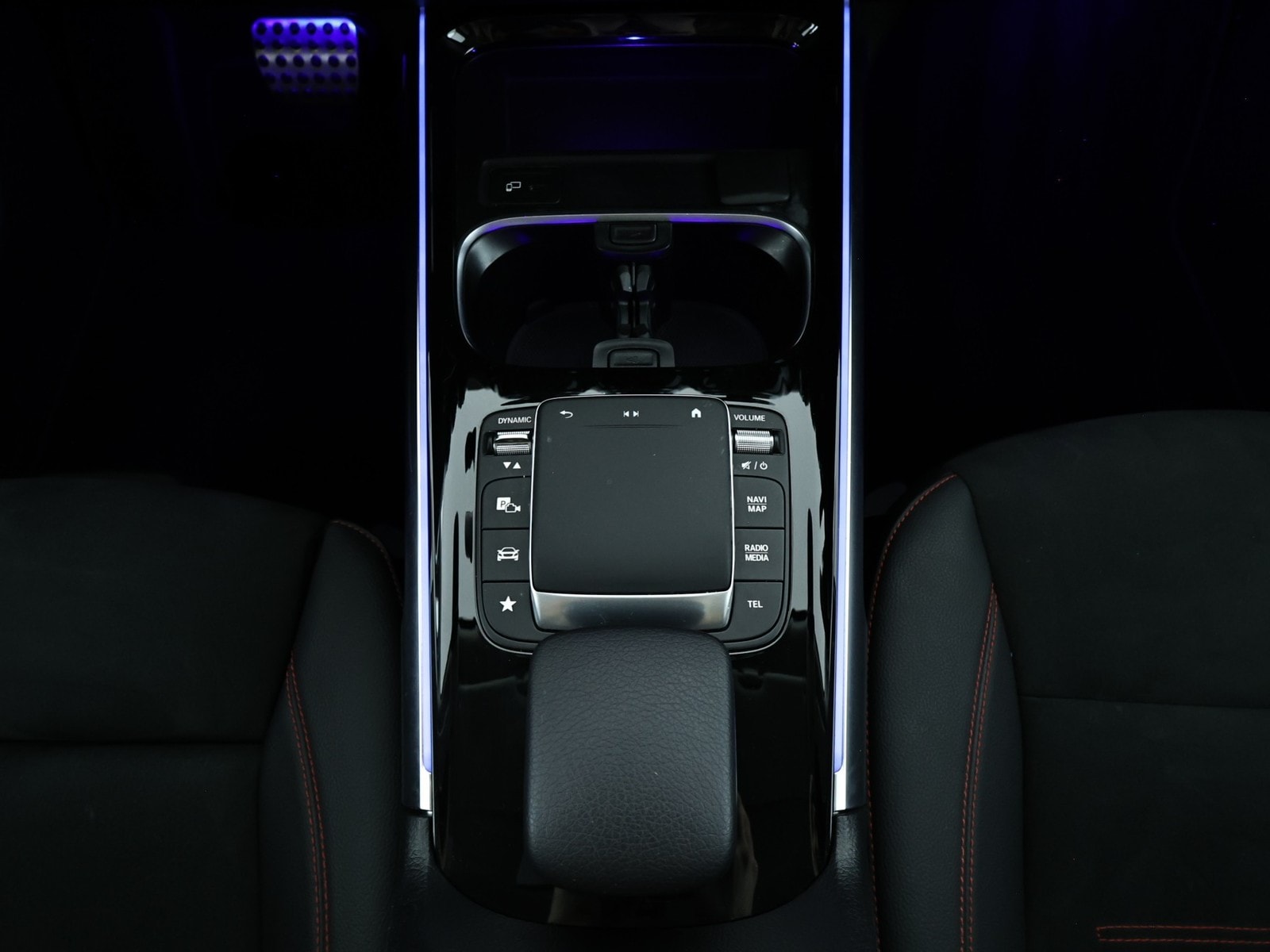 Mercedes Benz GLB-Klasse SUV GLB 180 AMG Line Edition 2022 #13