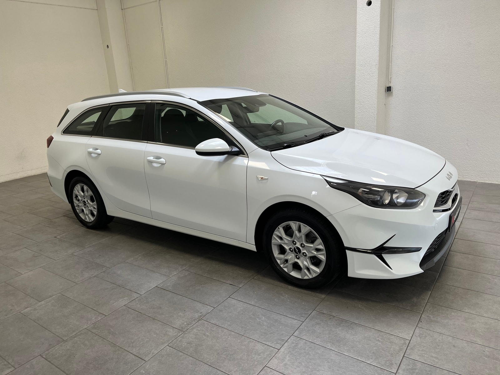 Kia Ceed Kombi KIA Ceed 1.5 T-GDI DCT Vision Sportswagon Kombi #1