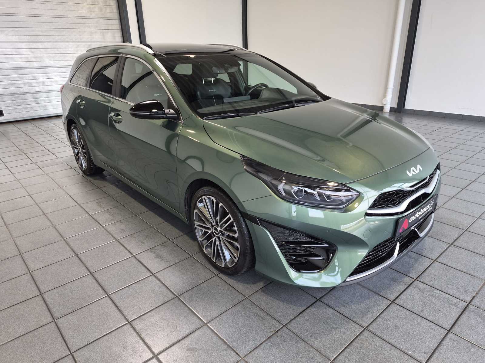 Kia Ceed Sportswagon Kombi KIA Ceed 1.5 T-GDI DCT GT-line SW Kombi #1