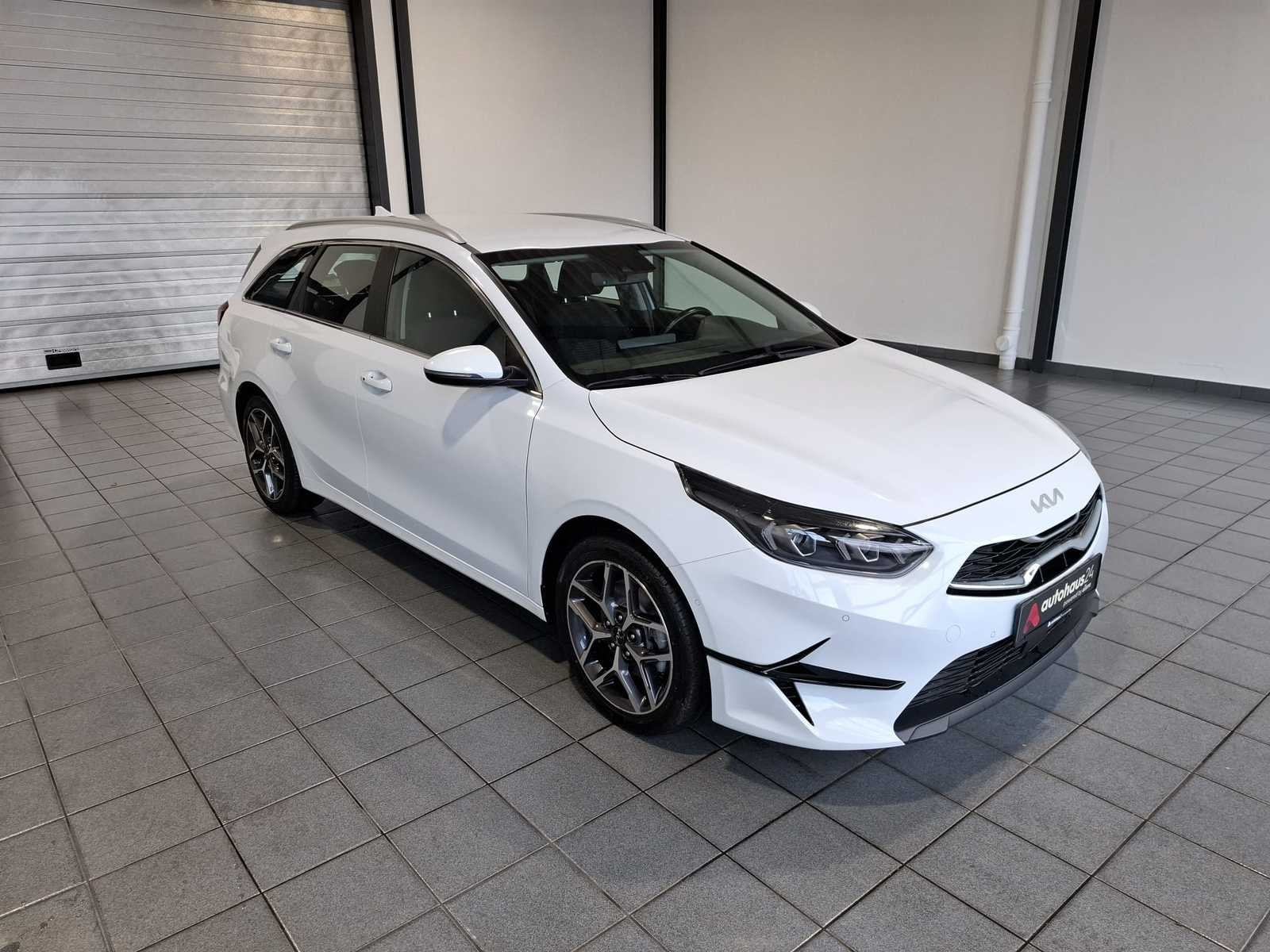 Kia Ceed Sportswagon Kombi KIA Ceed 1.5 T-GDI DCT Spirit Sportswagon Kombi #1