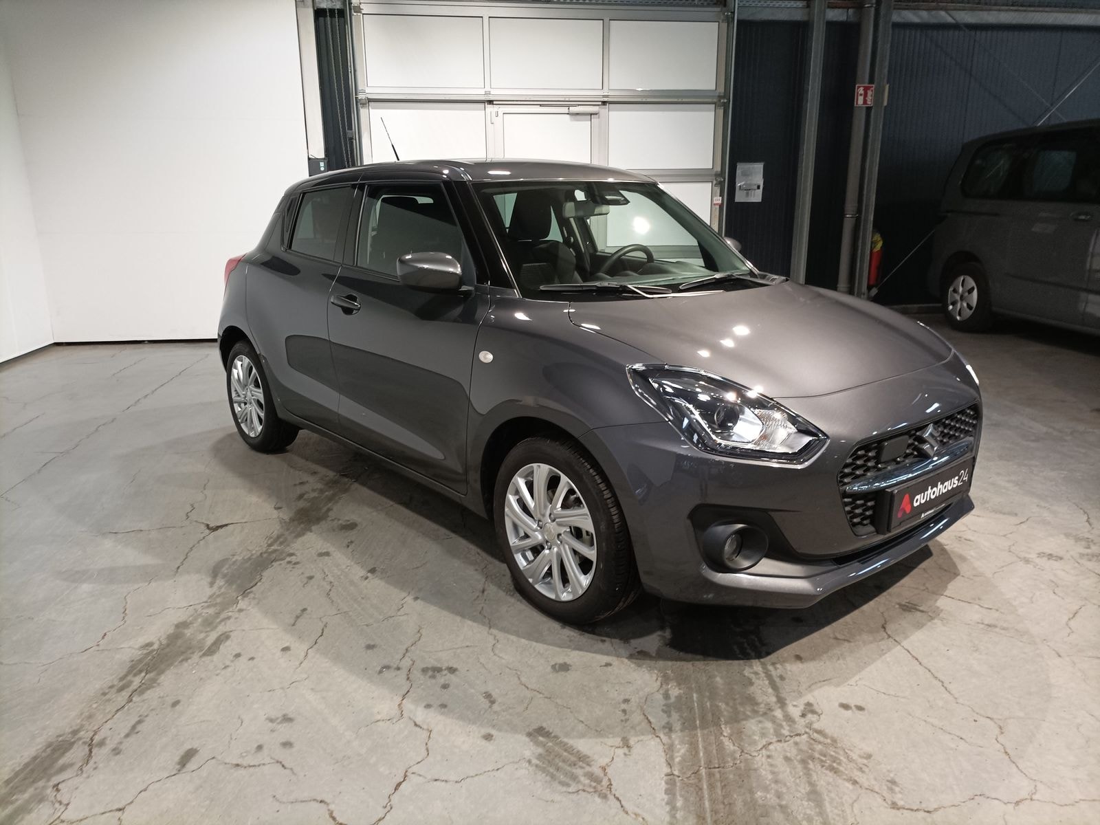 Suzuki Swift Schräghecklimousine SUZUKI Swift 1.2 DUALJET HYBRID Comfort CVT Schräghecklimousine #1