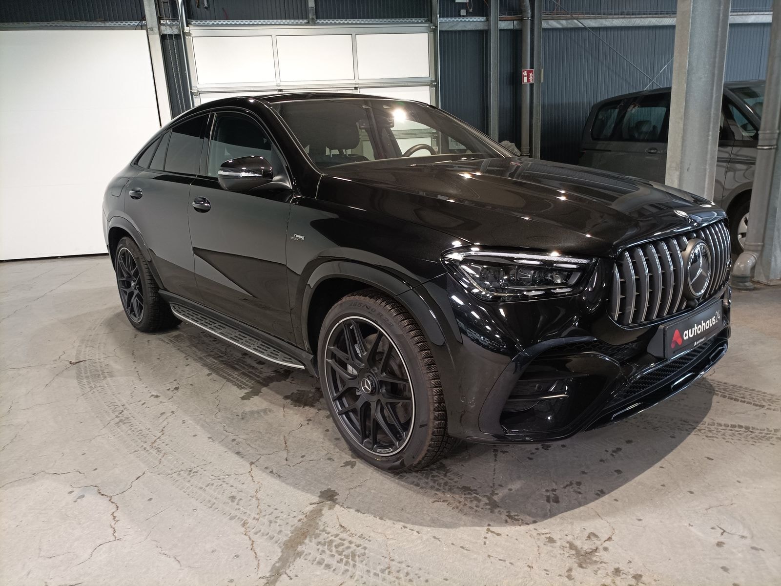 Mercedes-Benz GLE-Klasse SUV / Crossover / Geländewagen MERCEDES GLE Coupé Mercedes-AMG GLE 53 4MATIC+ Sports Utility Vehicle #1