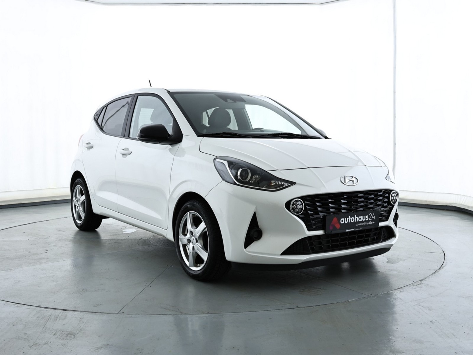 Hyundai i10 Schräghecklimousine HYUNDAI i10 1.0 Connect & Go Schräghecklimousine #1
