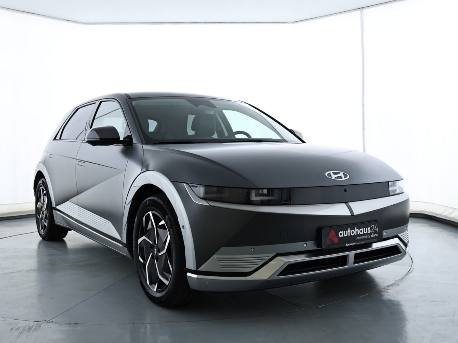 Hyundai IONIQ 5 Limousine HYUNDAI IONIQ 5 77,4 kWh Allradantrieb Sports Utility Vehicle #1