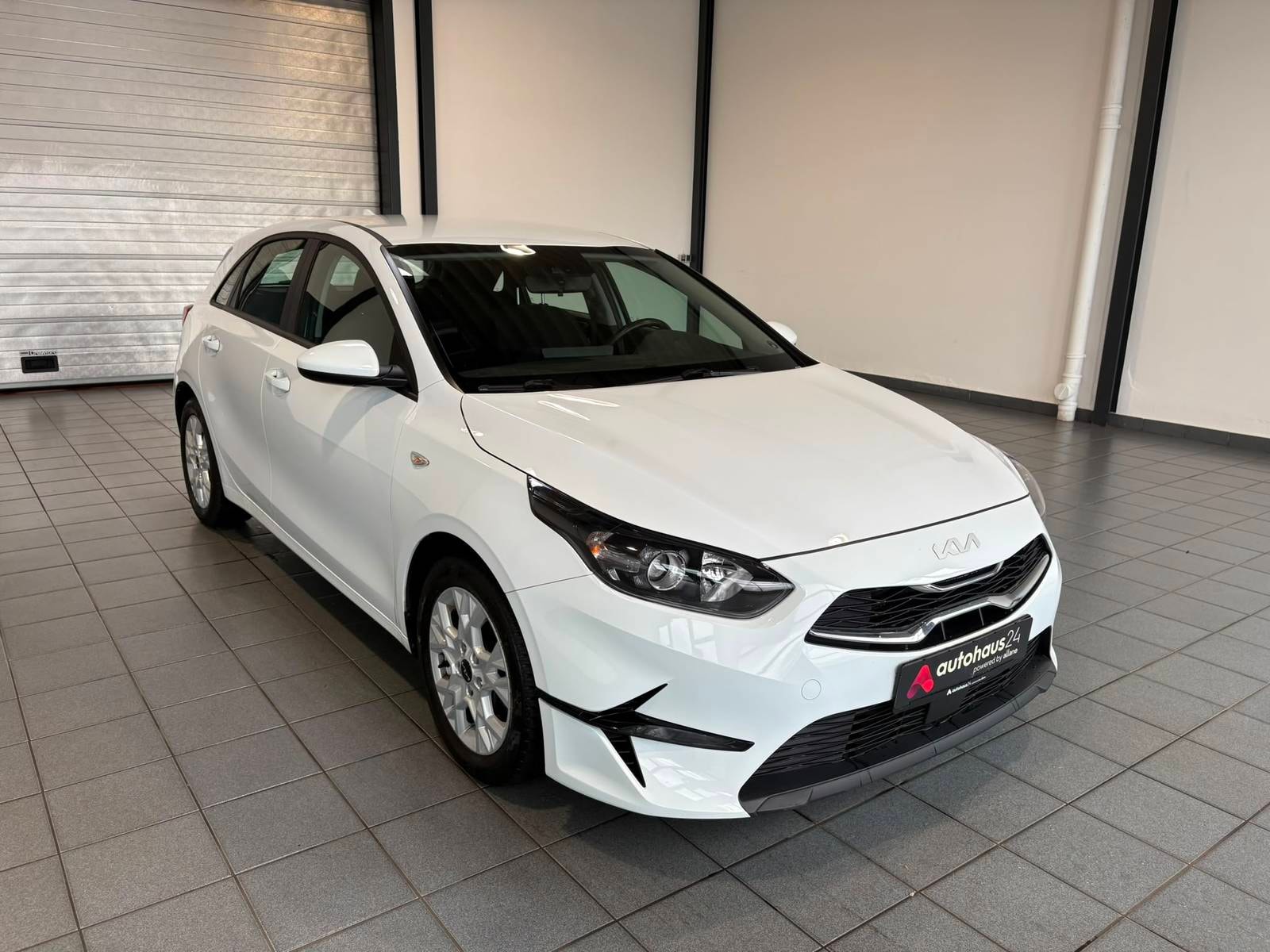 Kia Ceed Limousine KIA Ceed 1.0 T-GDI 88kW Edition 7 Schräghecklimousine #1