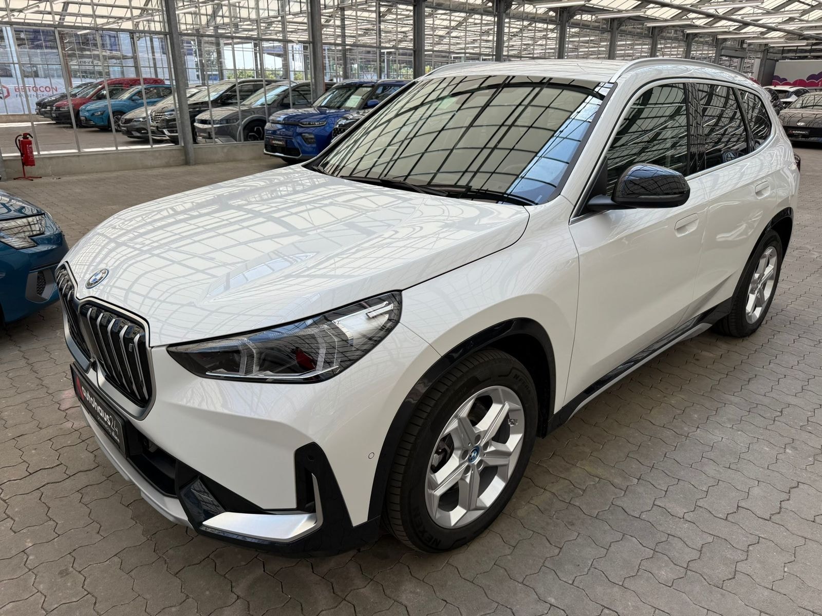 BMW iX1 SUV iX1 xDrive30 xDrive xLine #3