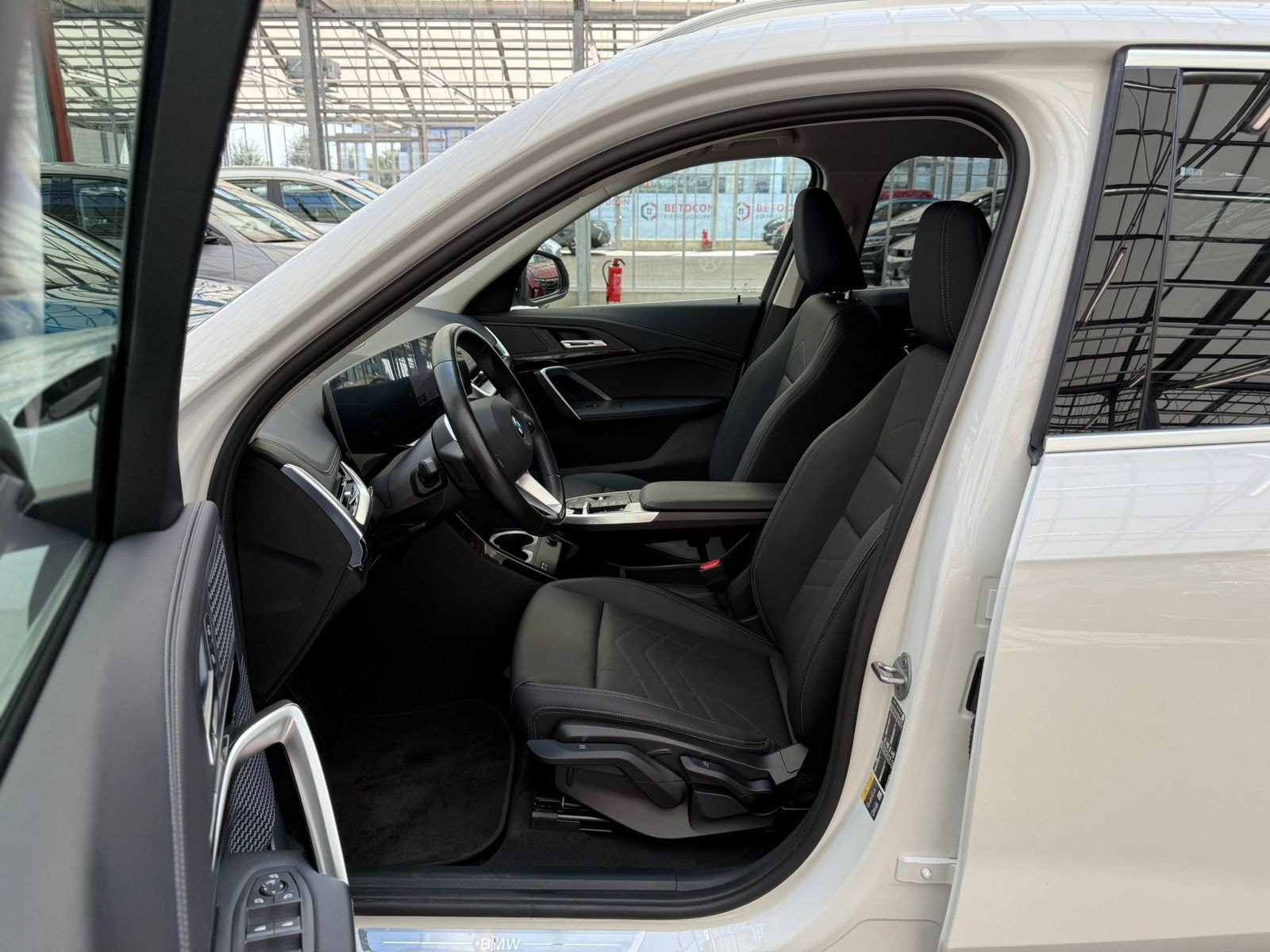 BMW iX1 SUV iX1 xDrive30 xDrive xLine #8